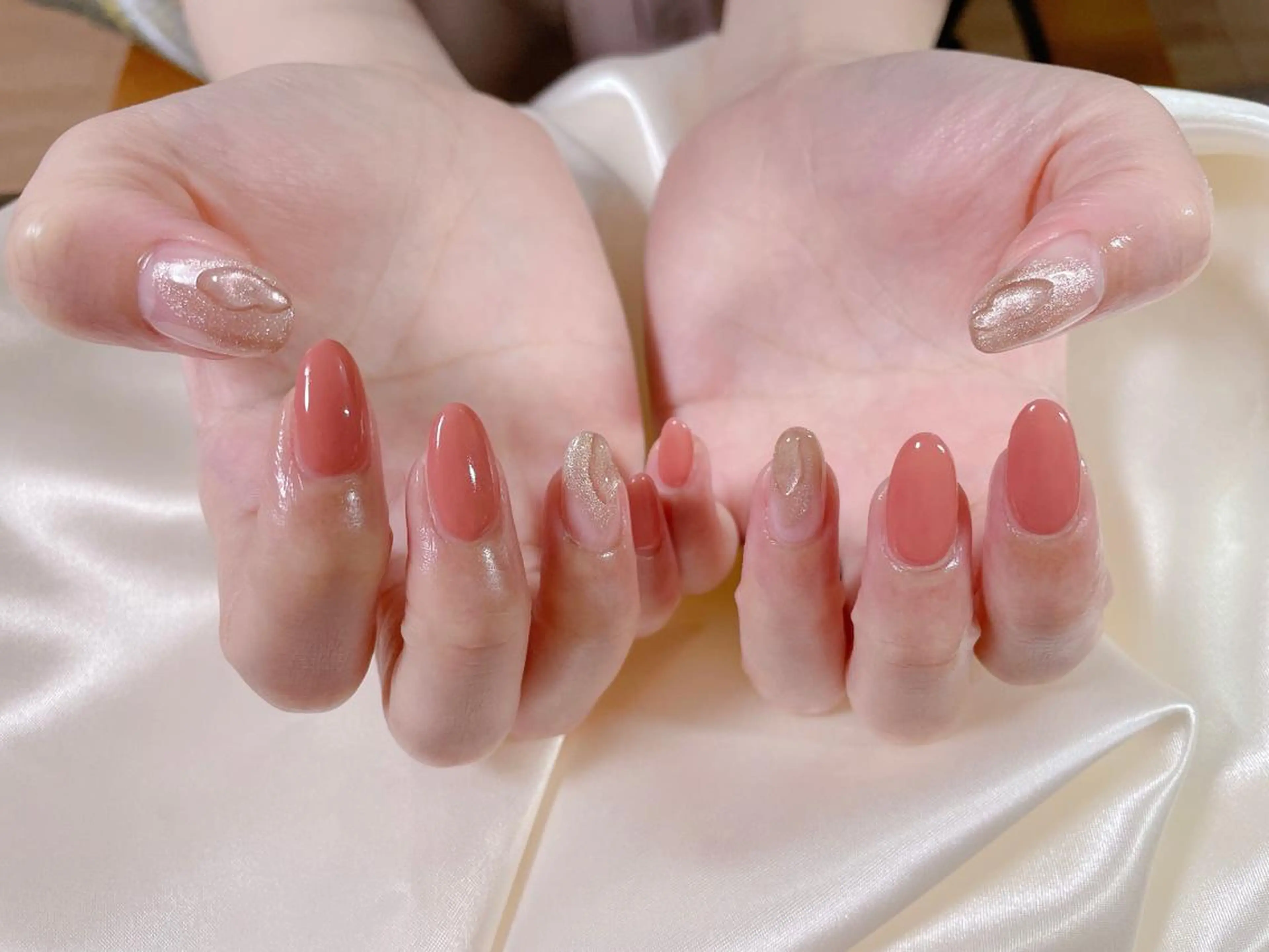 ネイル マグネットネイル ぷっくりネイル mogunail &blowのネイルデザイン