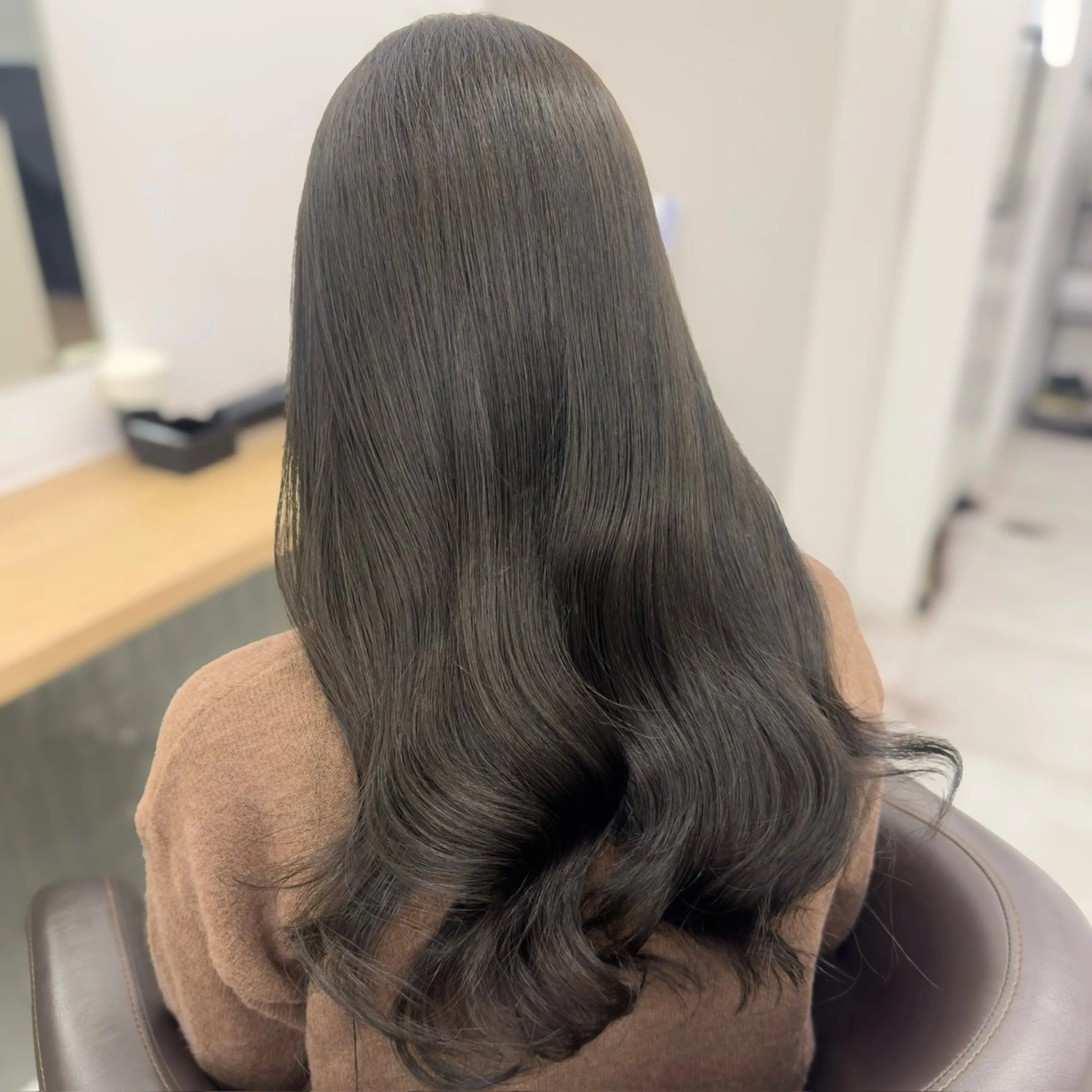 ロング カラー カット ヘアカラー トリートメント ブリーチなし/レイヤ ー特化🌈Tommyのヘアスタイル