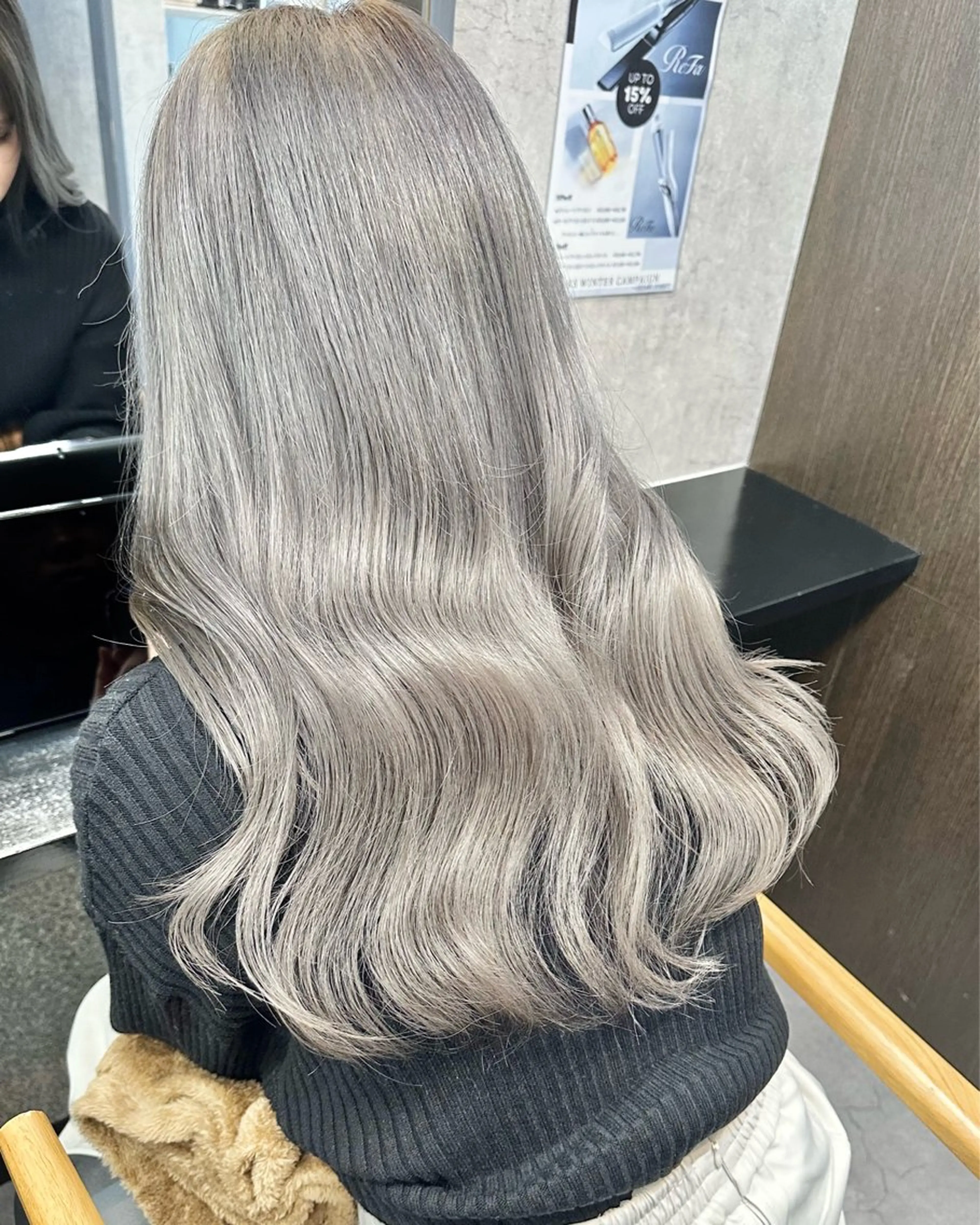 艶髪ハイトーンメニュー💎ケアブリーチダブルカラー+質感再生トリートメントの写真