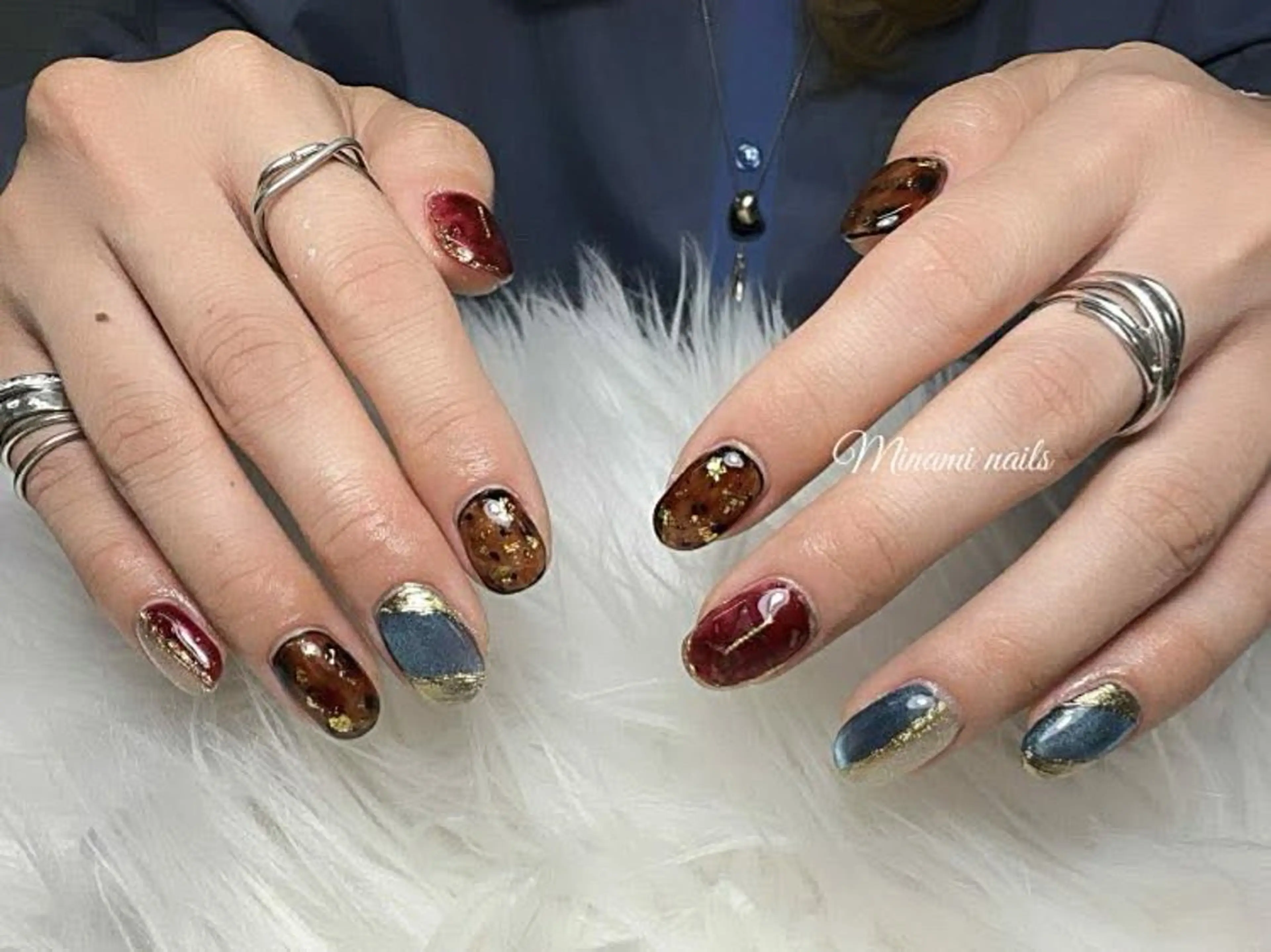 ネイル べっ甲ネイル ゴールド Minami Nailsのネイルデザイン