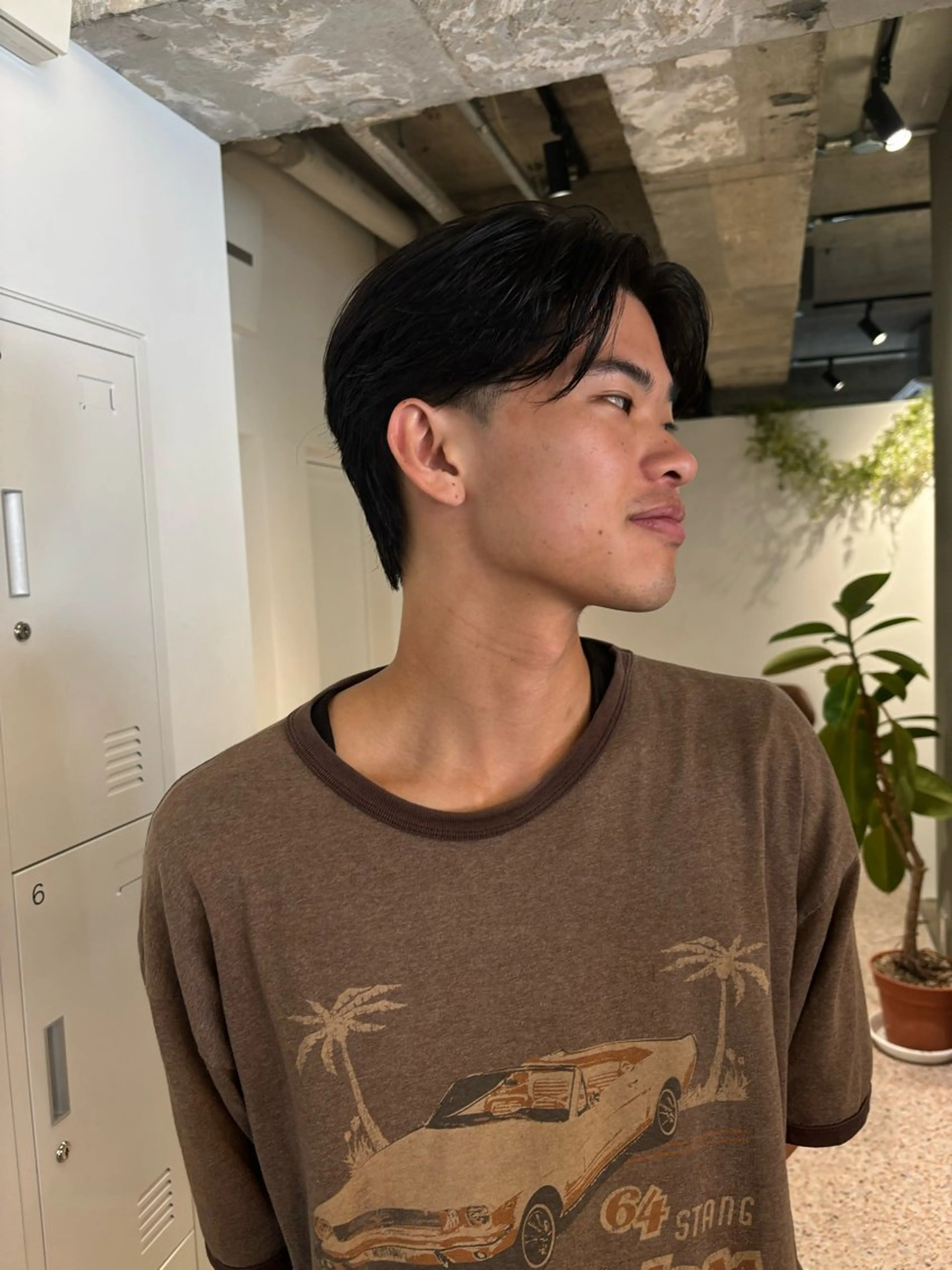 ショート メンズ センターパート 丸山璃子 /パーマ/レイヤーのヘアスタイル