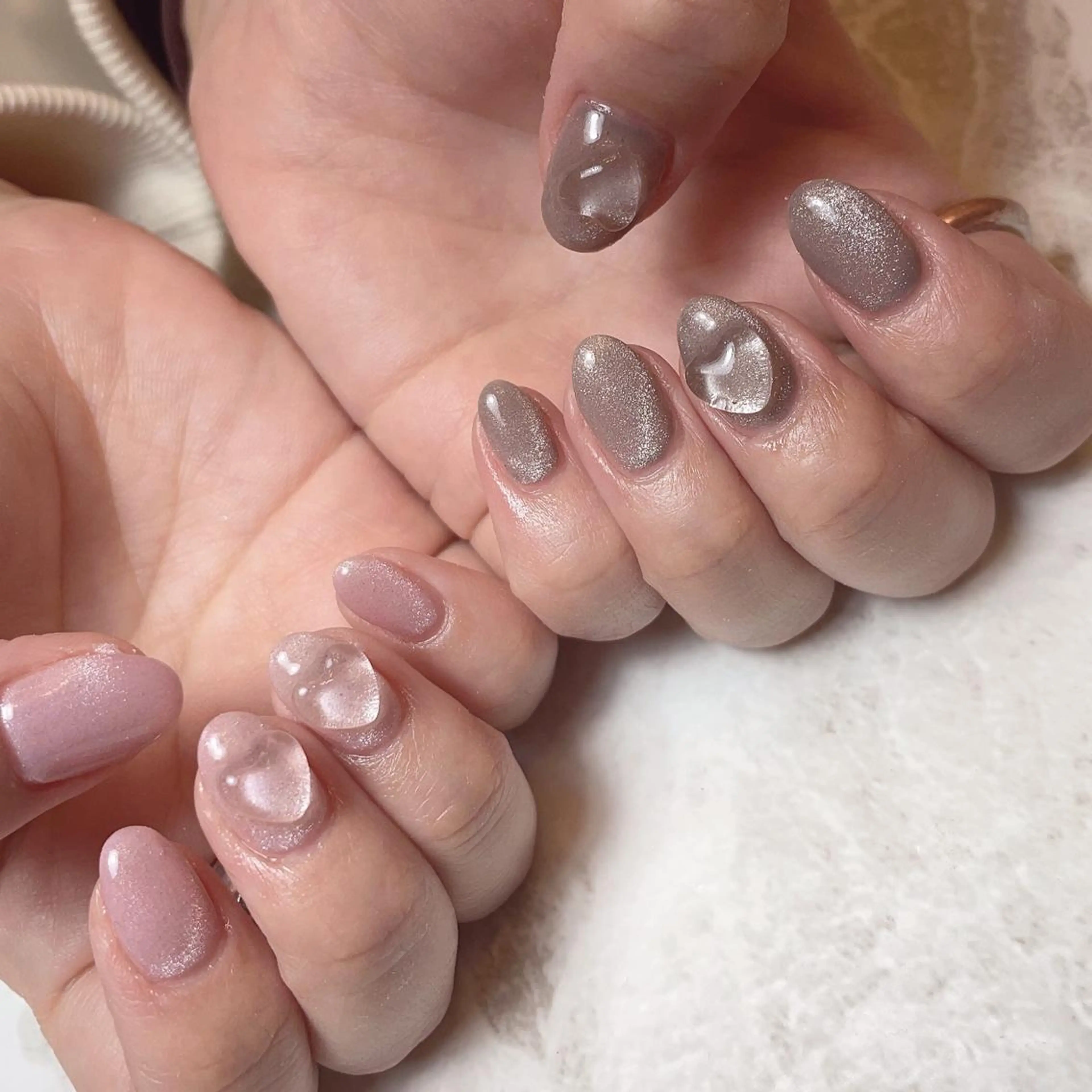 ネイル マグネットネイル ハンドネイル White lily所属・牧田 雅世のネイルデザイン