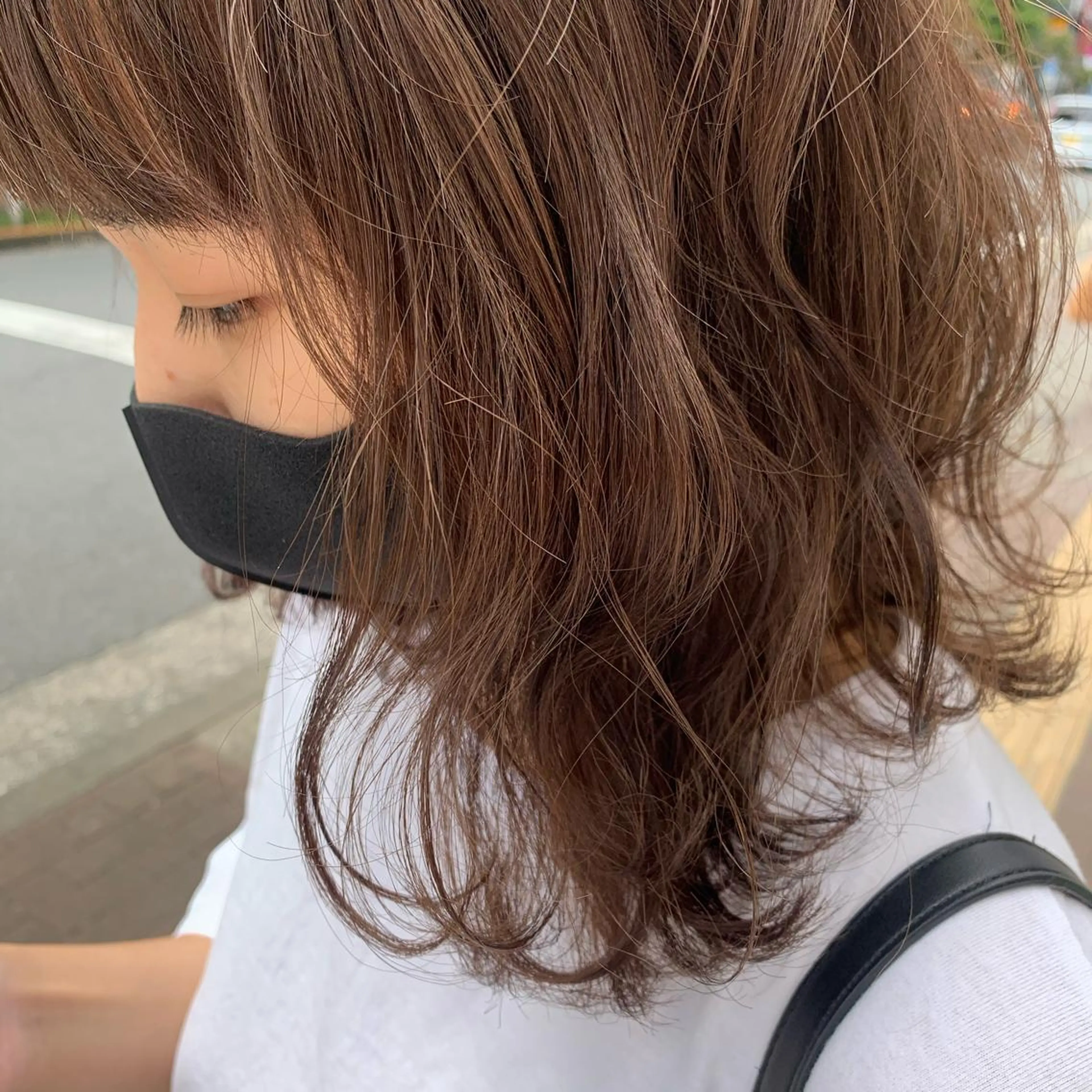 セミロング ヘアカラー 韓国ヘア🦋 MIYUのヘアスタイル