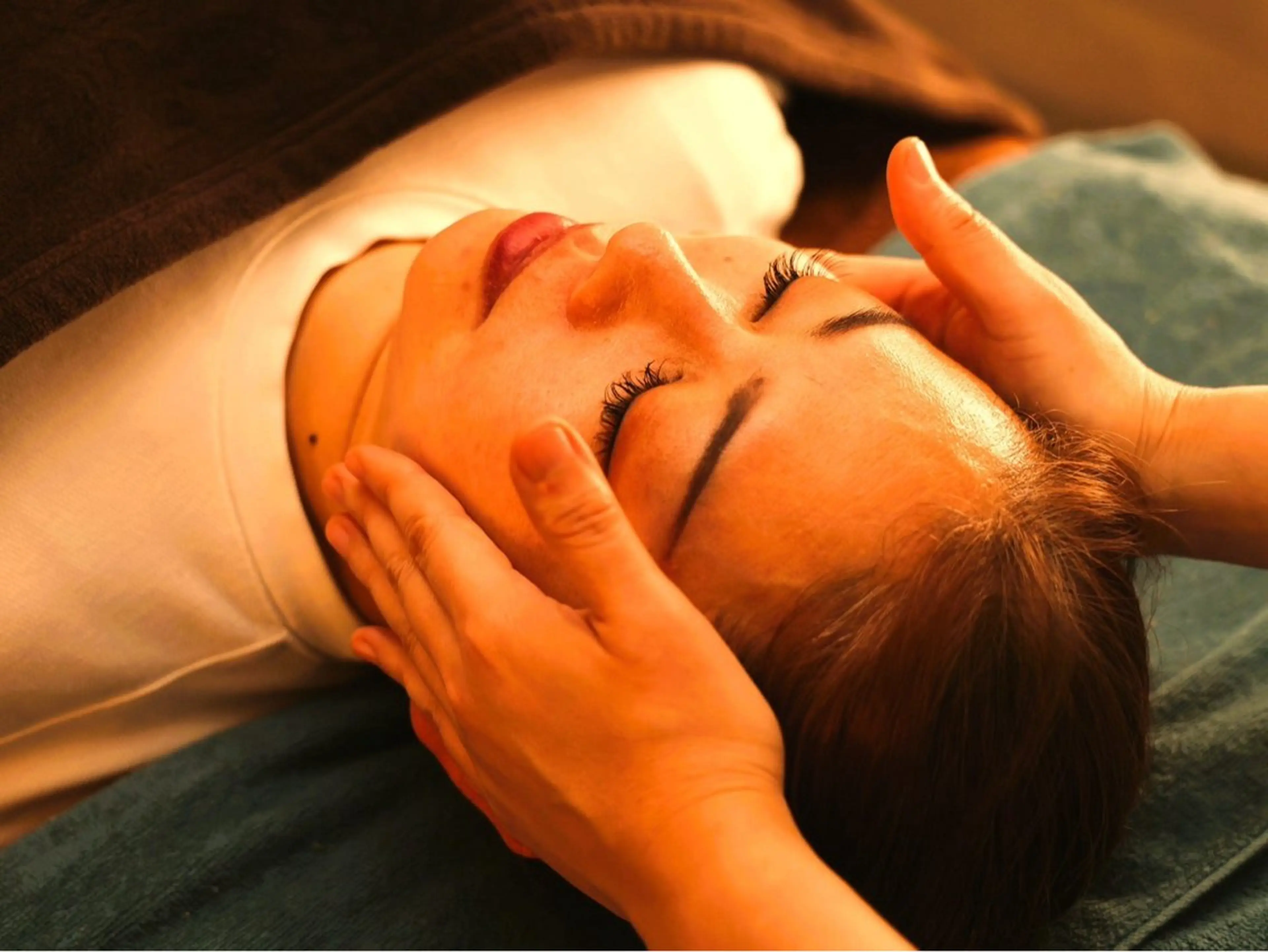 🍁足つぼ＆アロマデコルテ ドライヘッドスパ付き60分🍁の写真