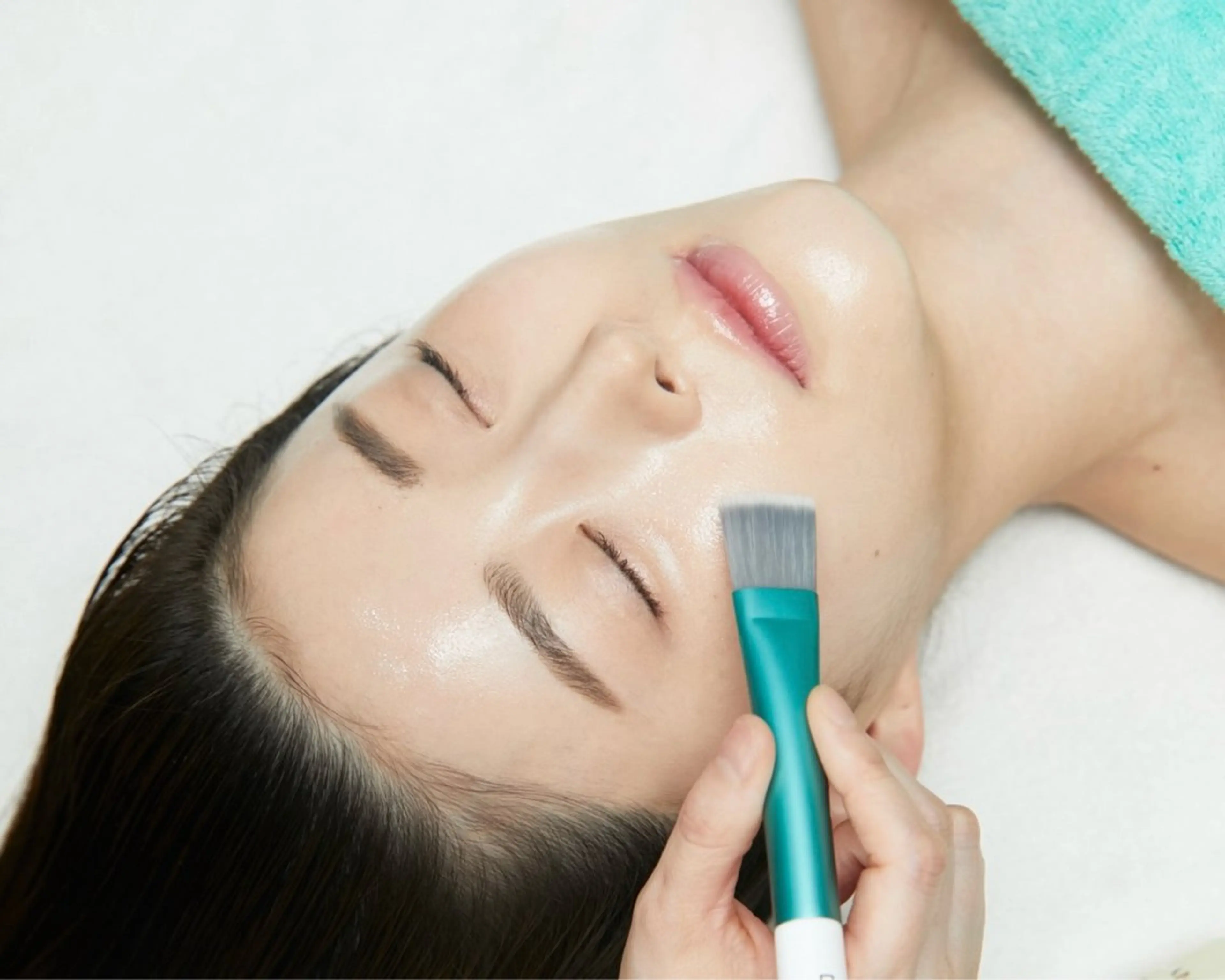 1ヶ月後も半分残る 高持続LEDエクステのマツエク・マツパデザイン