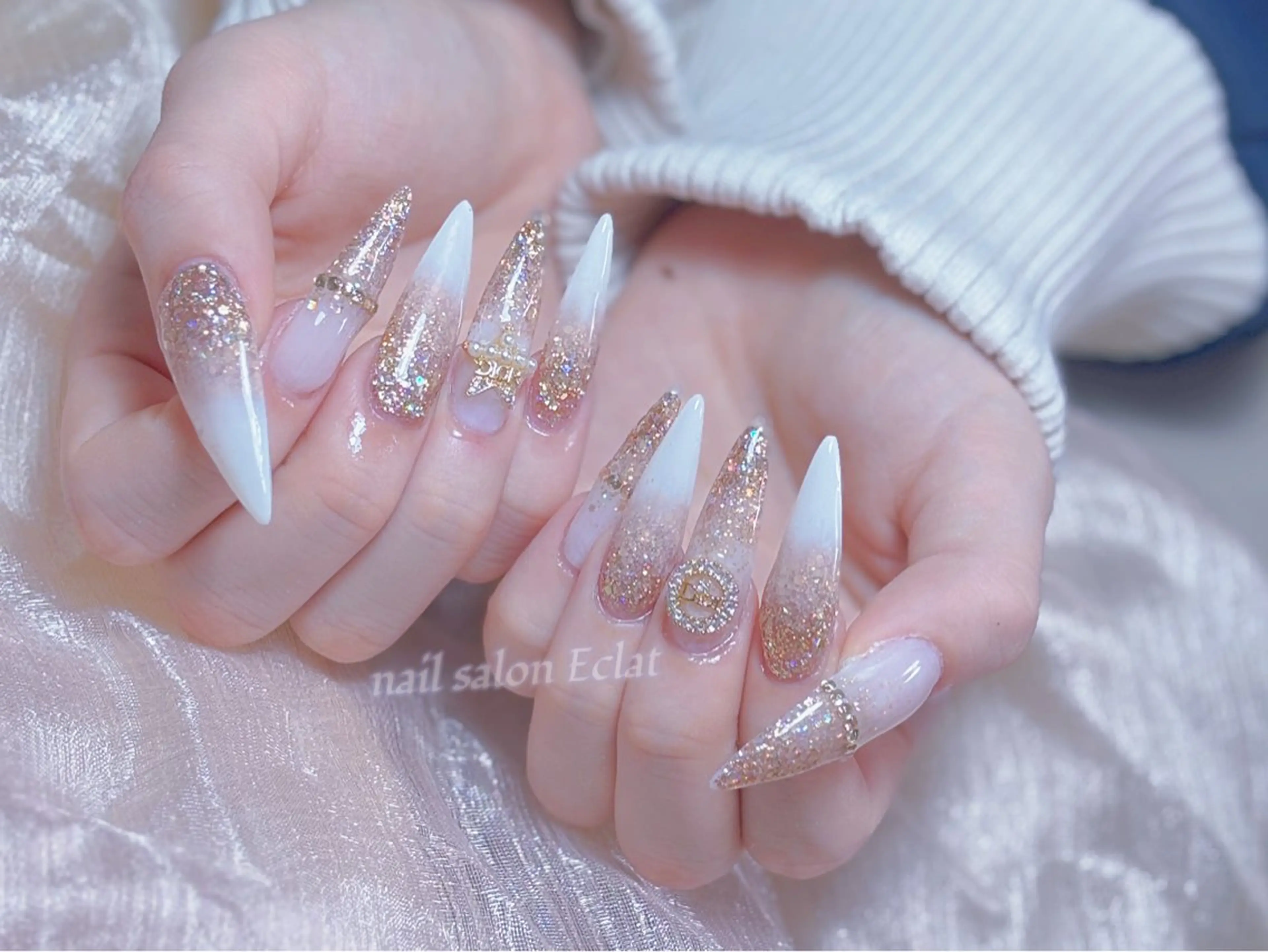 ネイル ネイルサロンエクラ 🫧Shizukaのネイルデザイン