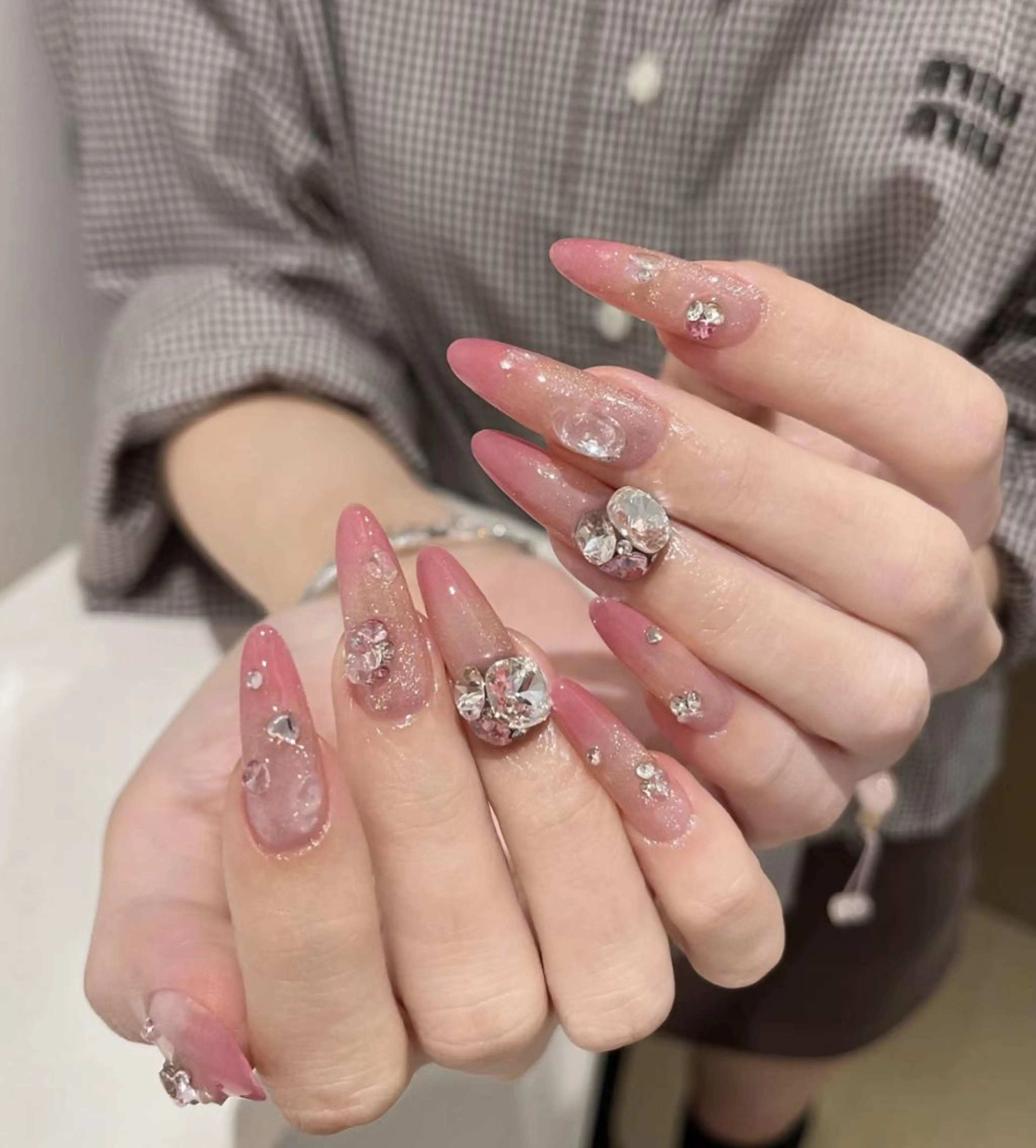 ネイル Miya🎀 nailのネイルデザイン