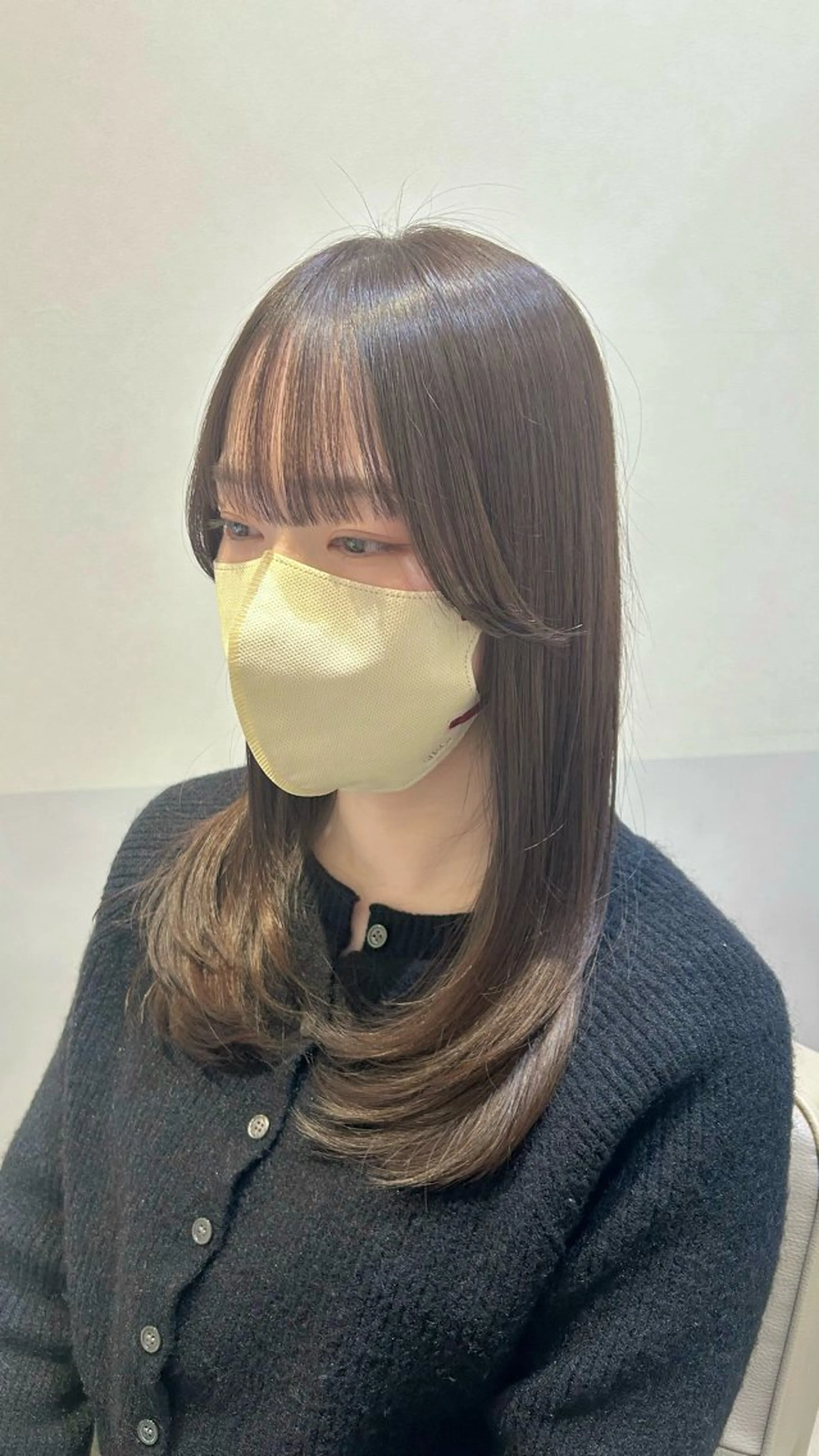 セミロング カラー ショートボブ ベージュカラー ブリーチ ブラウンカラー 透明感カラー カット ヘアカラー トリートメント Eleanor枚方店 店長　飛鳥　薫のヘアスタイル