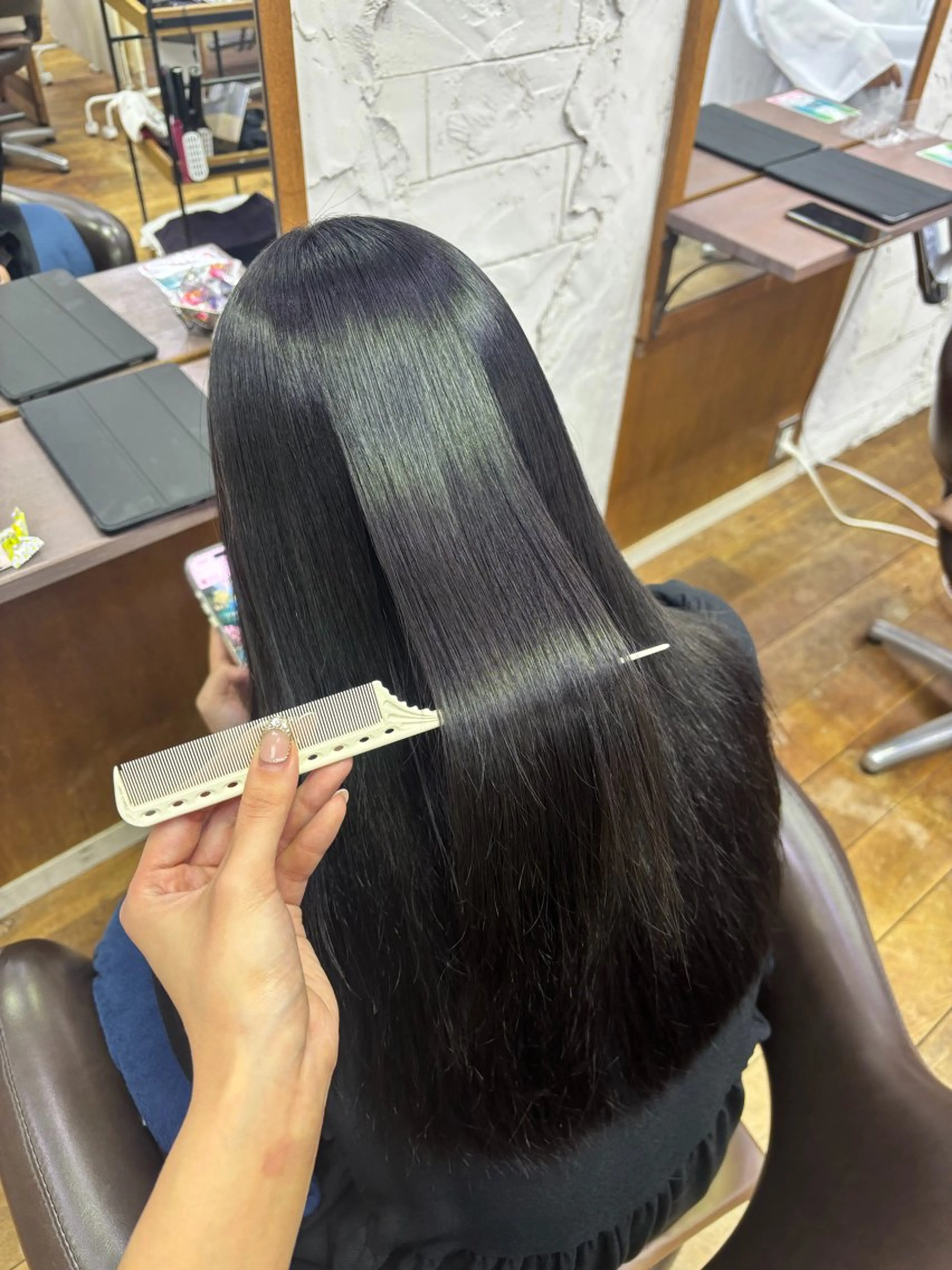 乾燥対策🪄髪質改善トリートメント🩵✨＋揃えるだけカットの写真