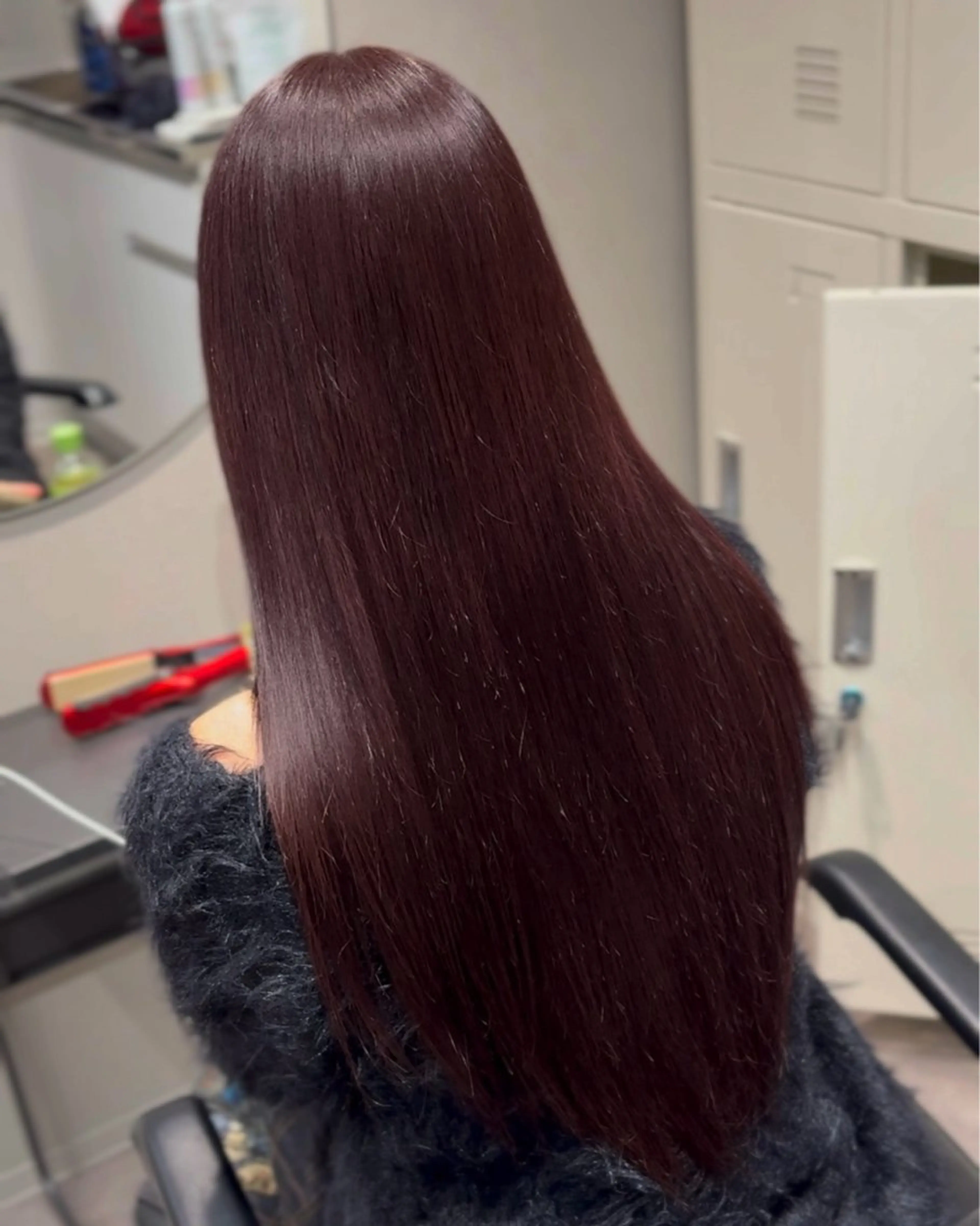 カラー ブリーチ ダブルカラー ブリーチなしカラー 🩵福岡ブリーチなし レイヤー/紫音🩵のヘアスタイル