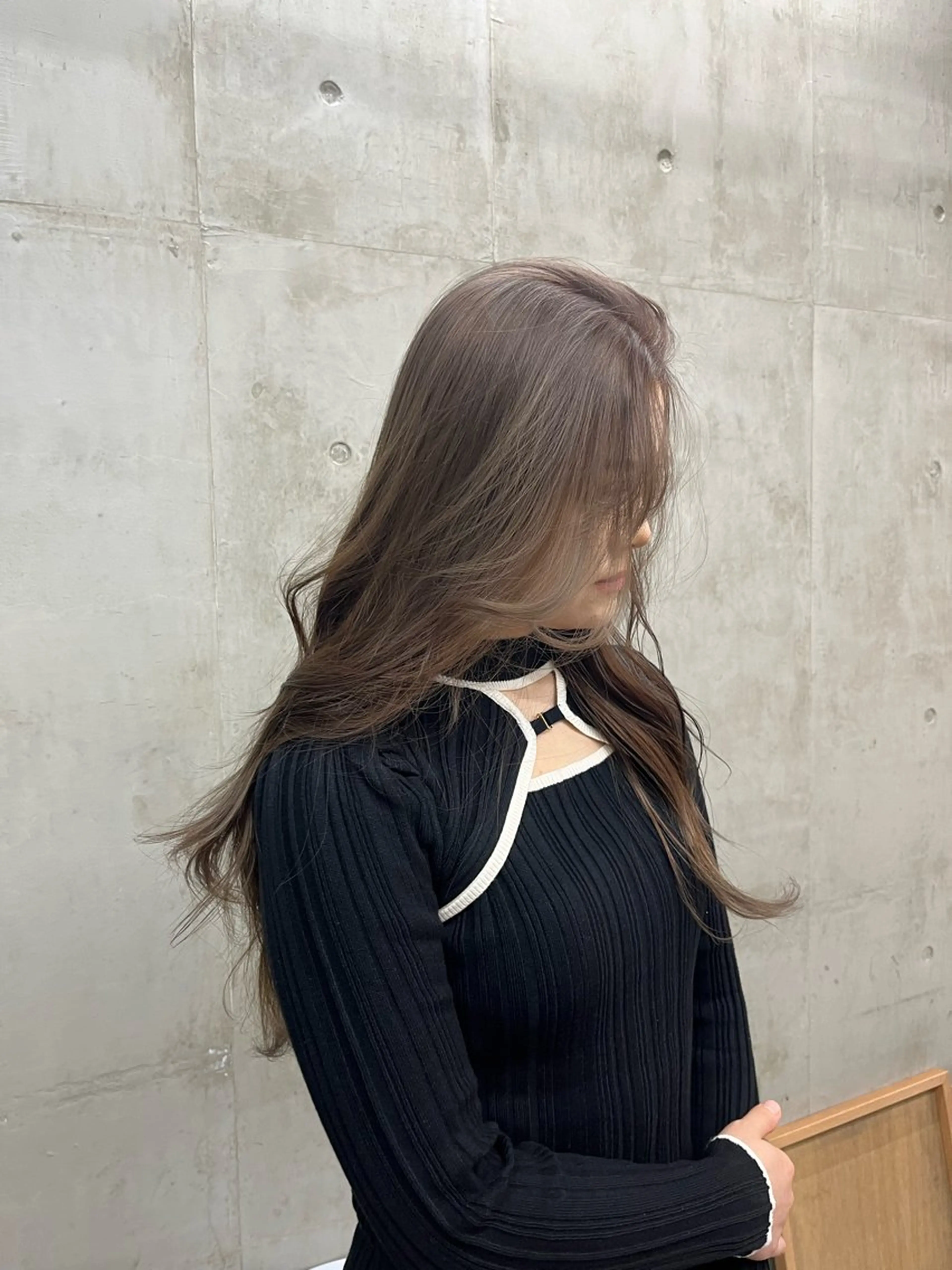 ロング ヘアカラー 🤎𝐌𝐚𝐨⌇ お悩み解決美容師🤎のヘアスタイル