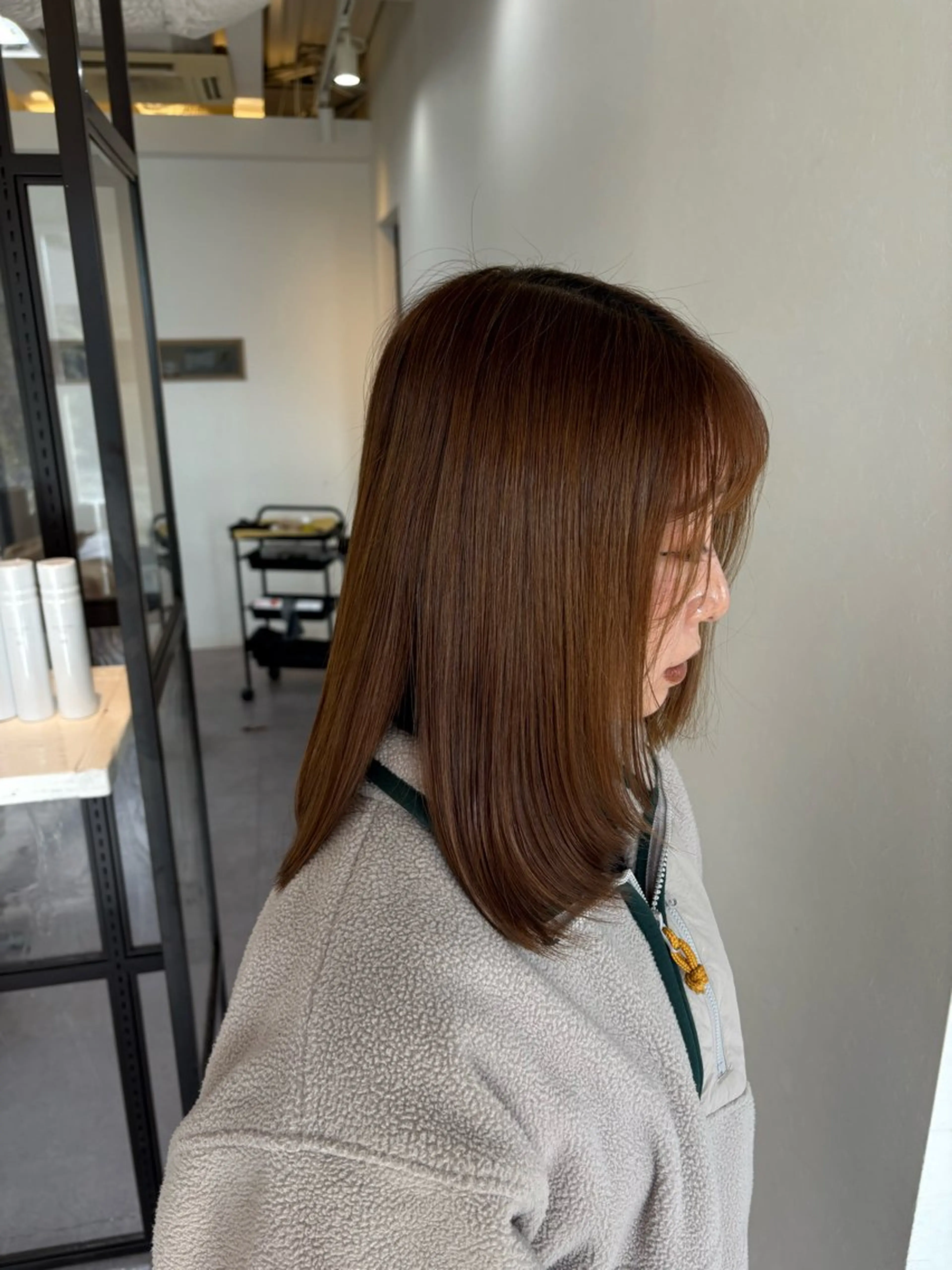 ミディアム 高橋 真歩のヘアスタイル