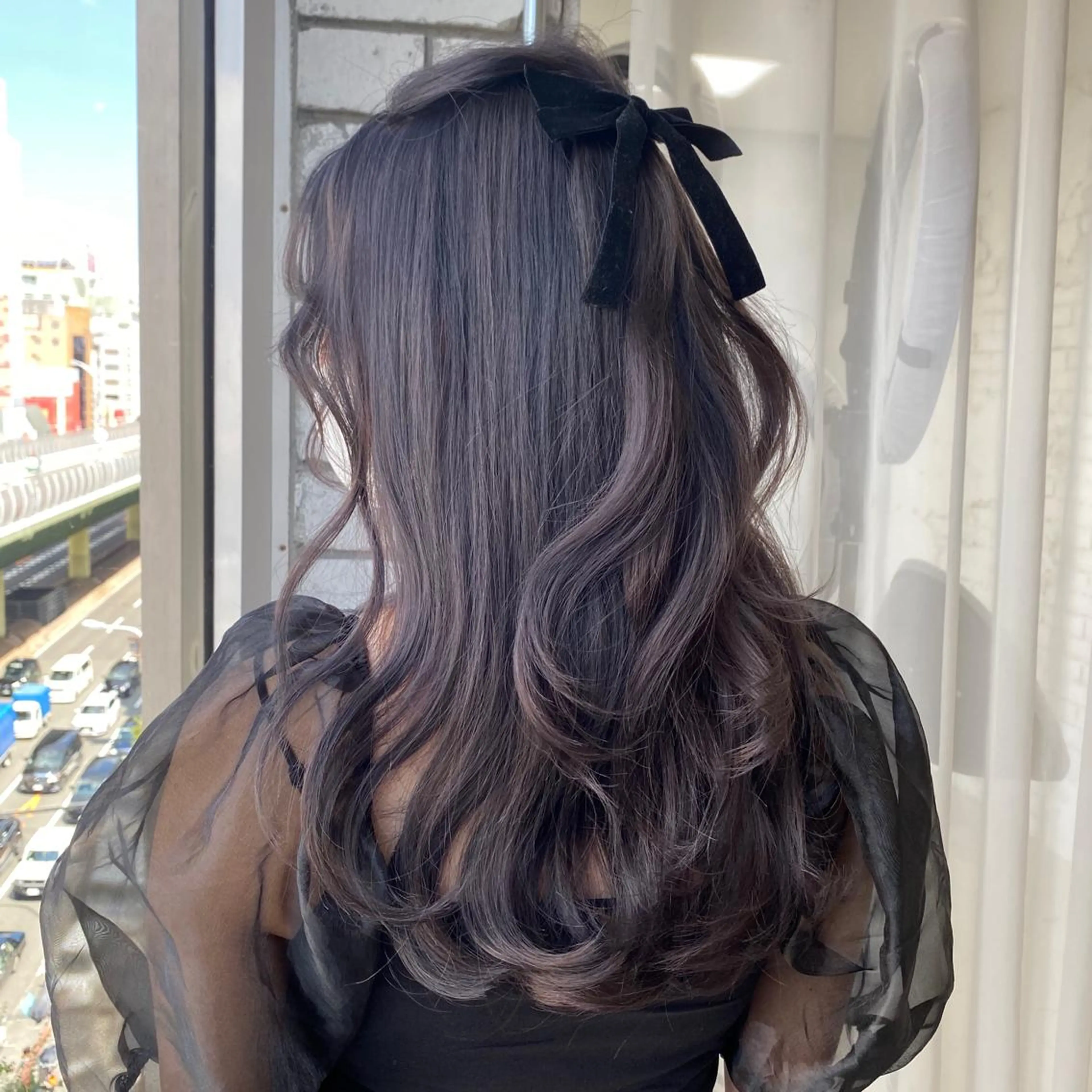 カラー ブルーカラー ORIKA 美容室のヘアスタイル