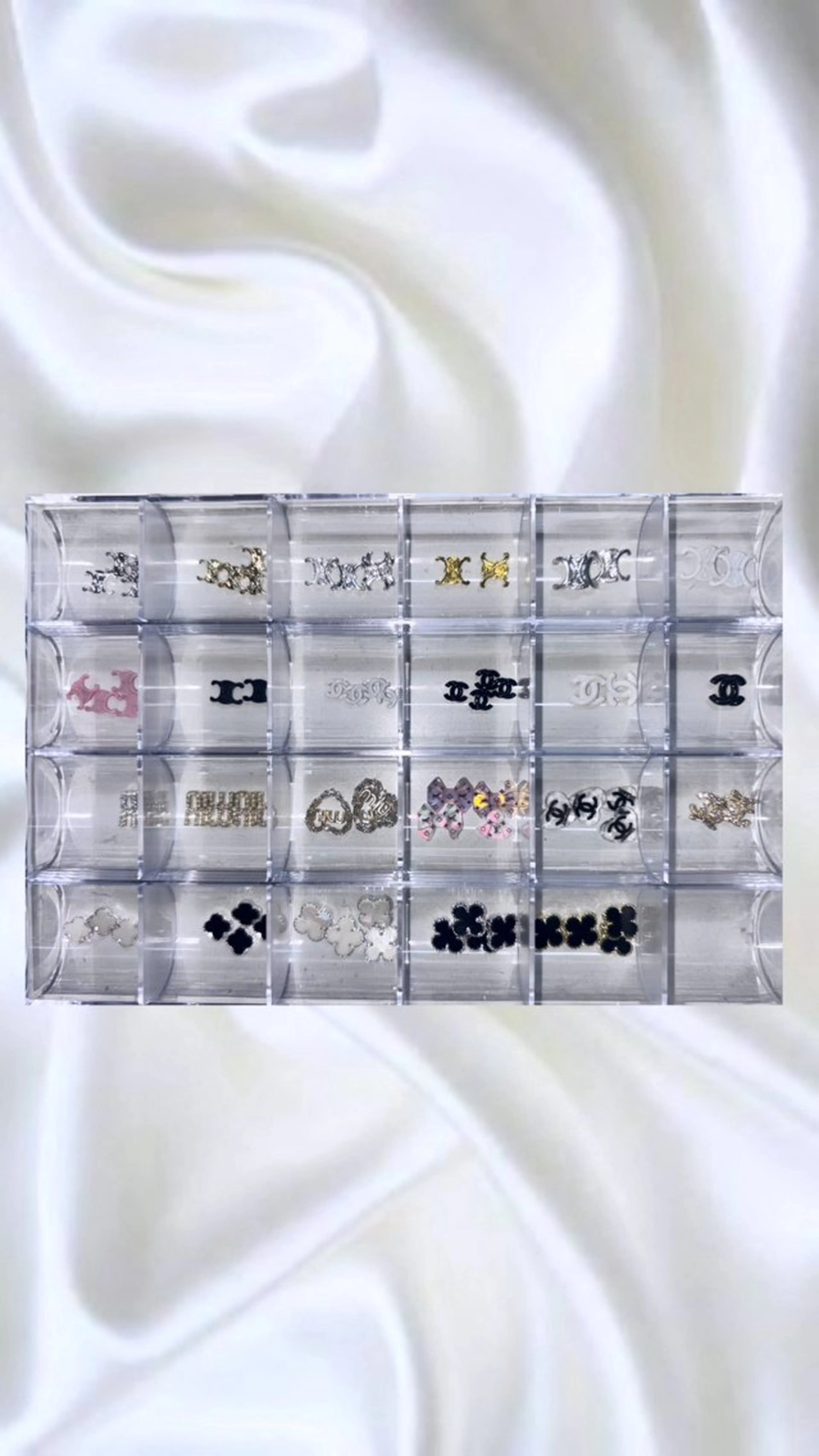 ネイル ハンドネイル ୨୧ mio୨୧のネイルデザイン