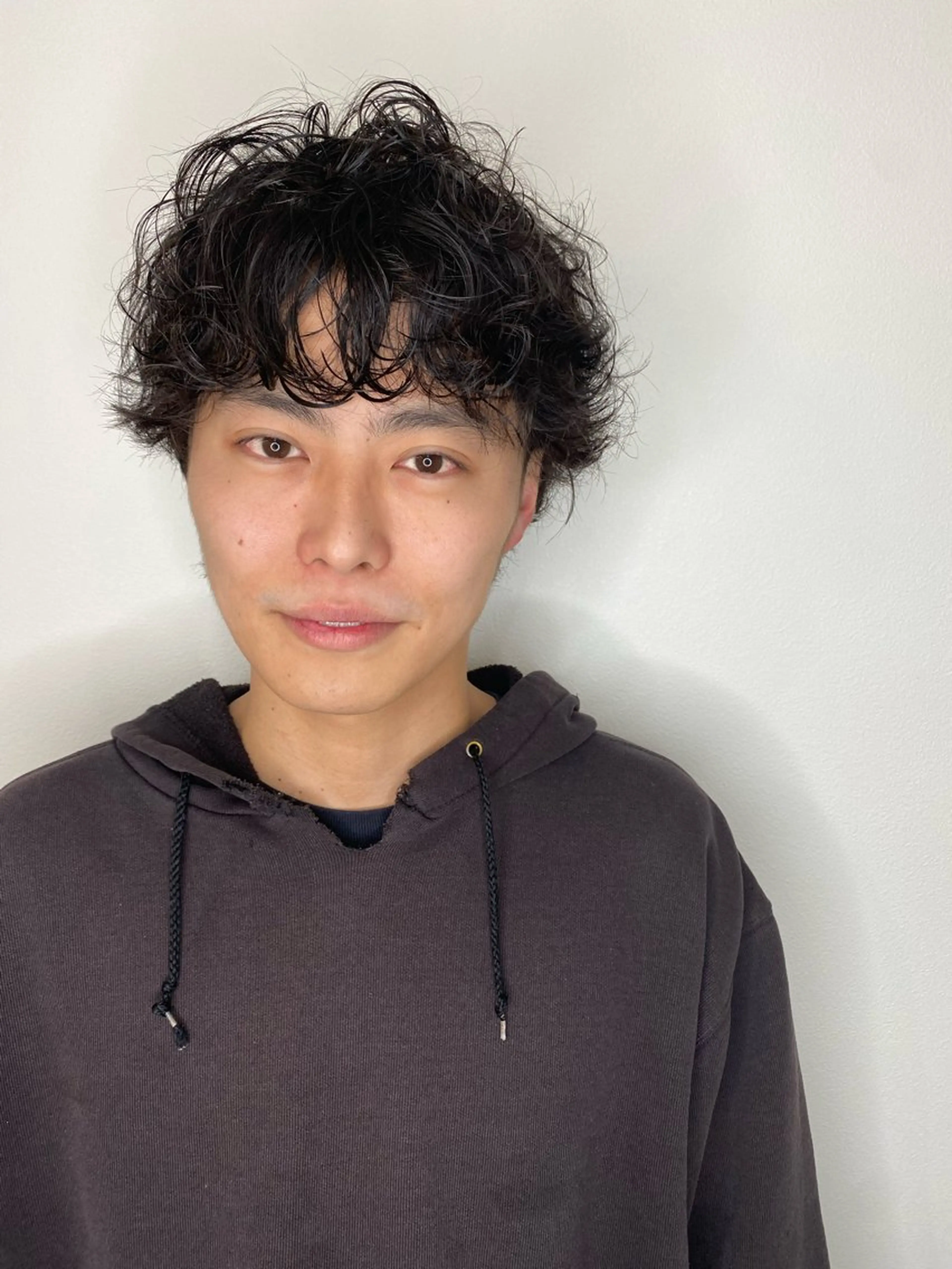 ミディアム カット ヘッドスパ ヘアセット Hiroshi ヒロシのヘアスタイル