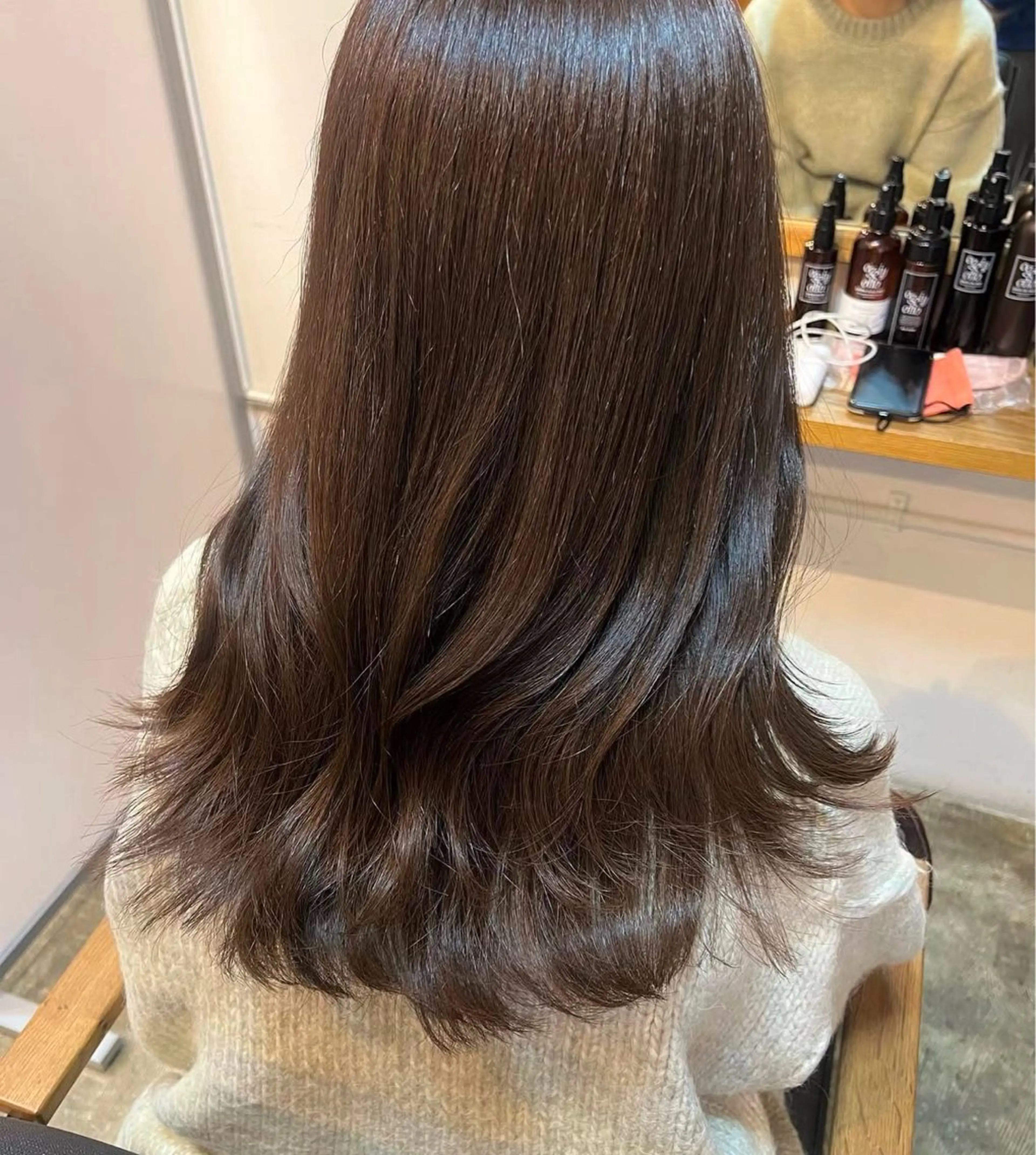 ロング カラー ロング 髪質改善ストレート Airi🪽🫧のヘアスタイル