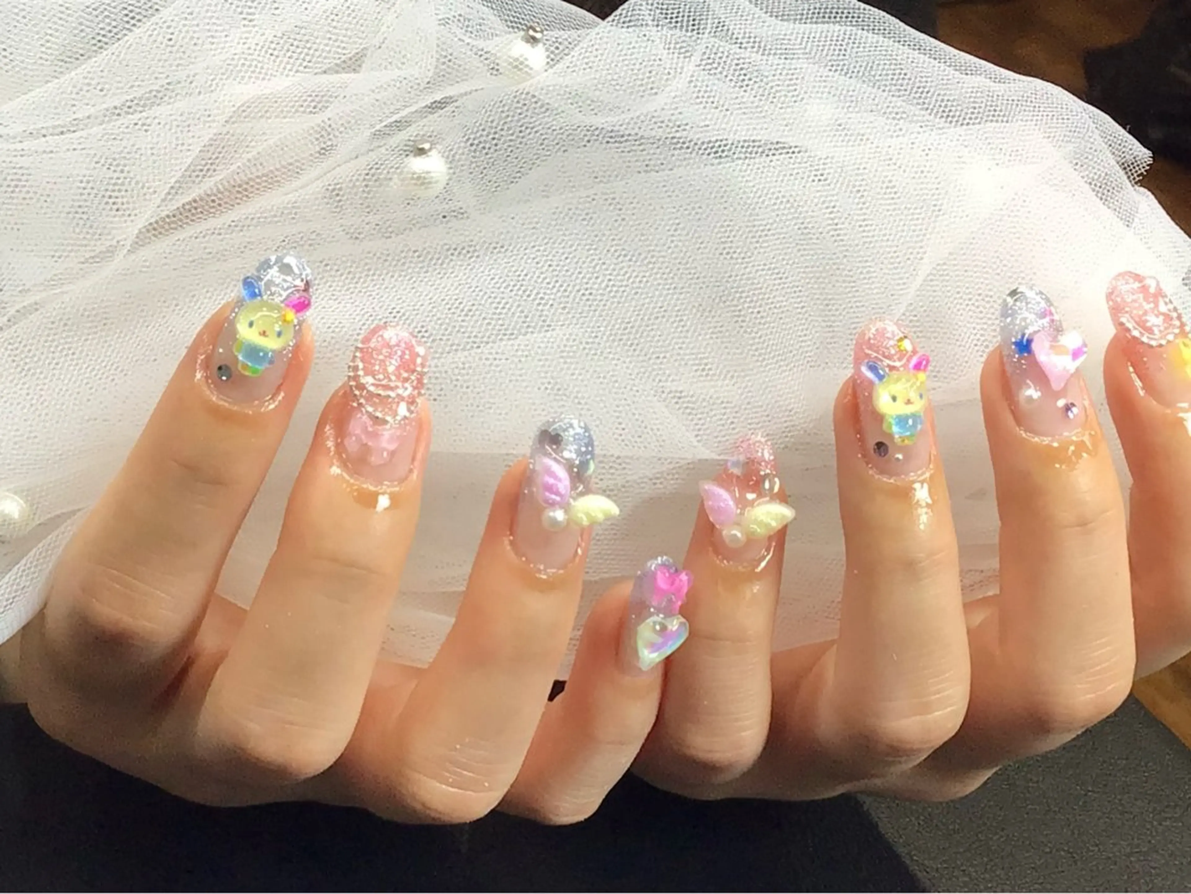 ネイル ハンドネイル sara +のネイルデザイン