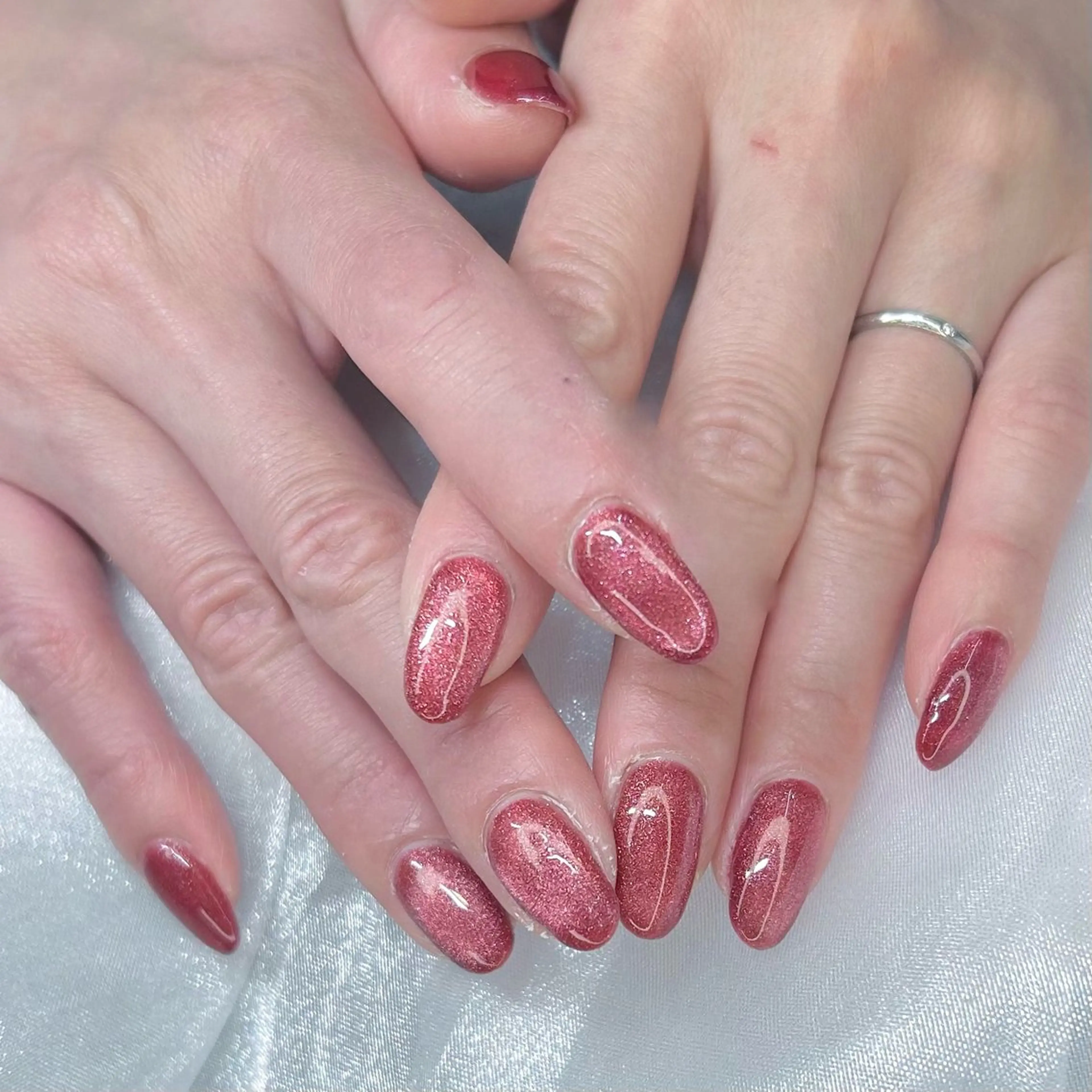 ネイル 鈴木 志歩のネイルデザイン