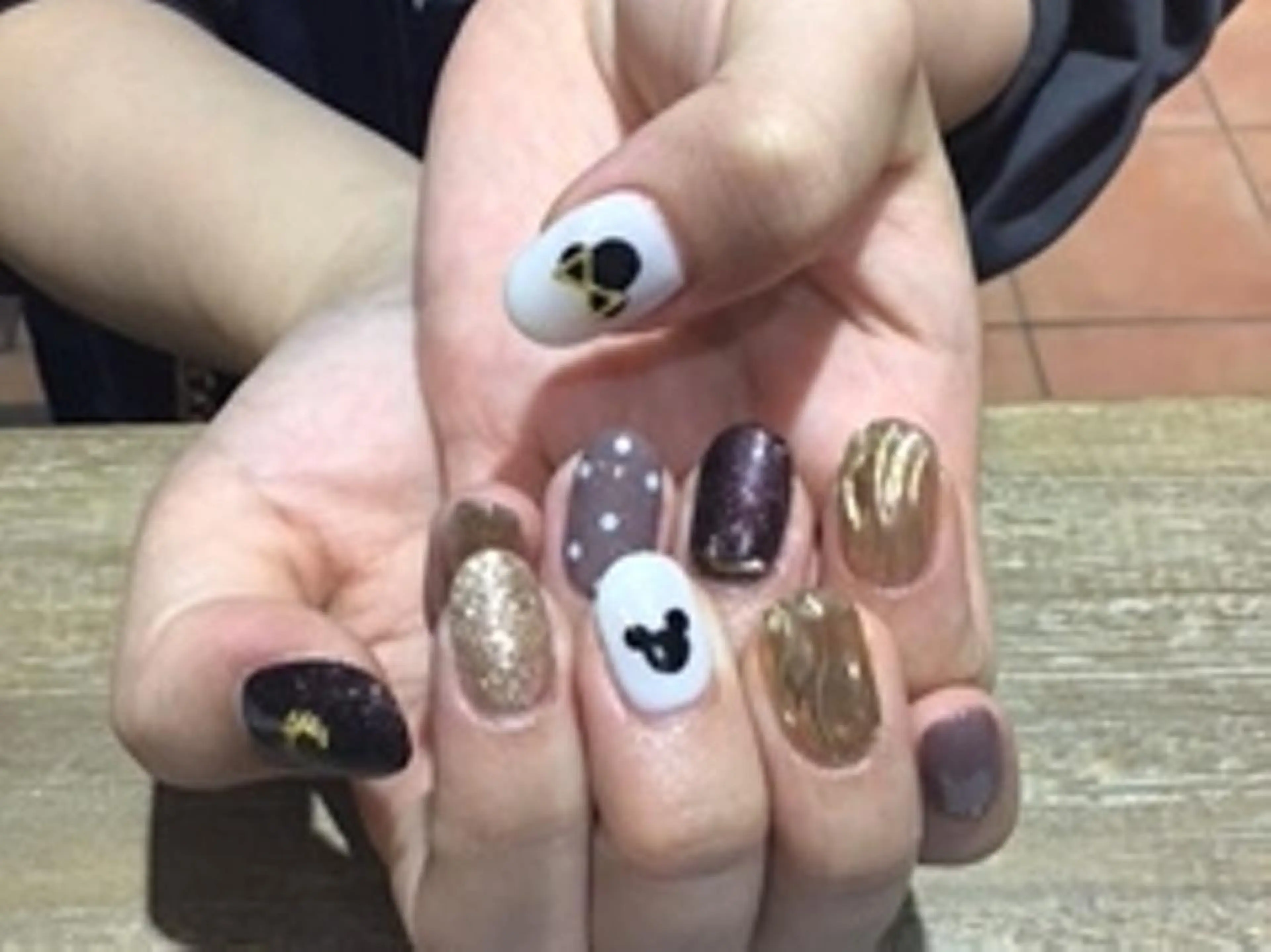 ネイル 持ち込み 八木 香澄のネイルデザイン