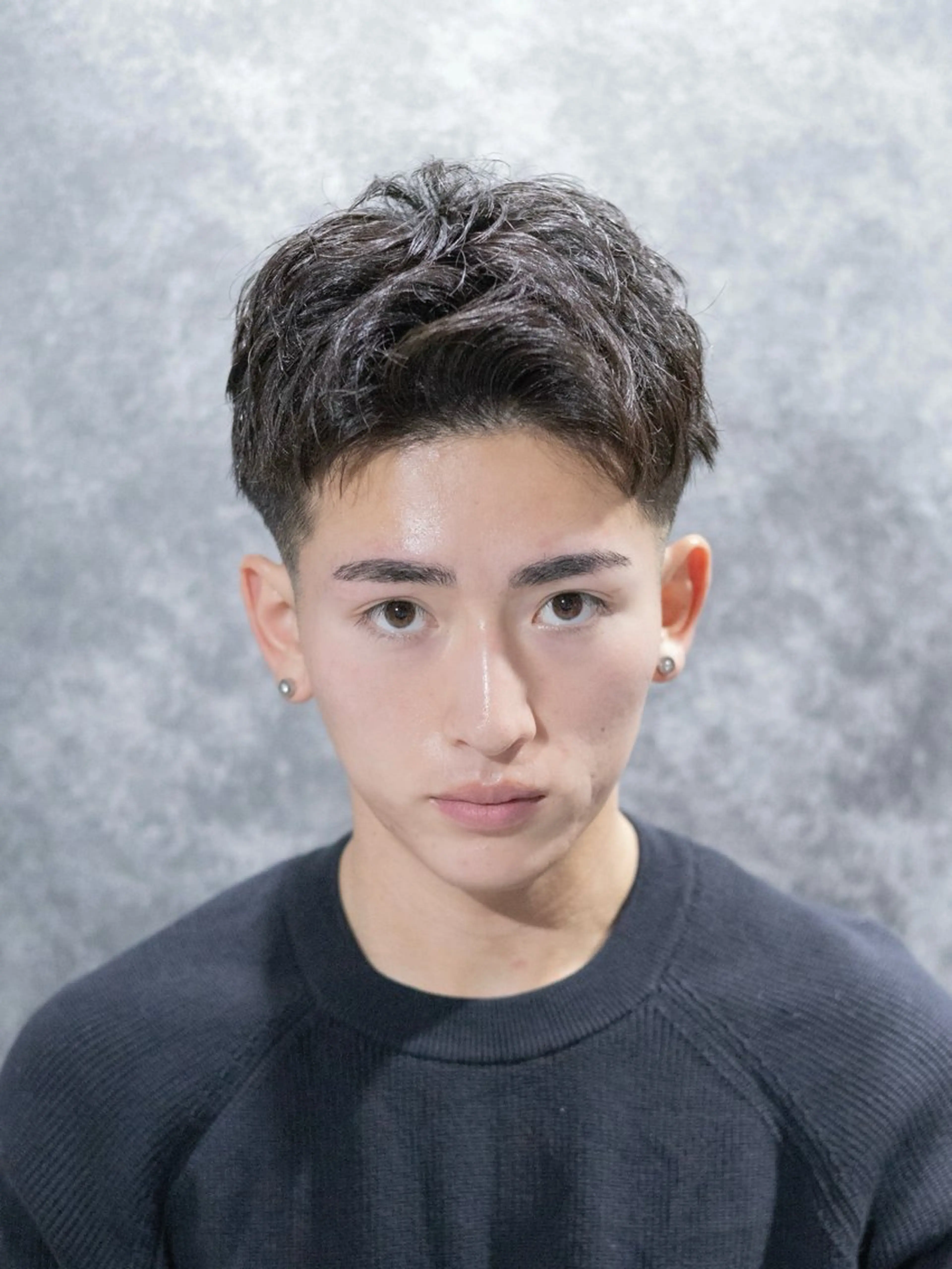 ショート カラー パーマ メンズ アップバング 刈り上げ ショートヘア カット 【メンズ縮毛矯正/ Ryokaのヘアスタイル