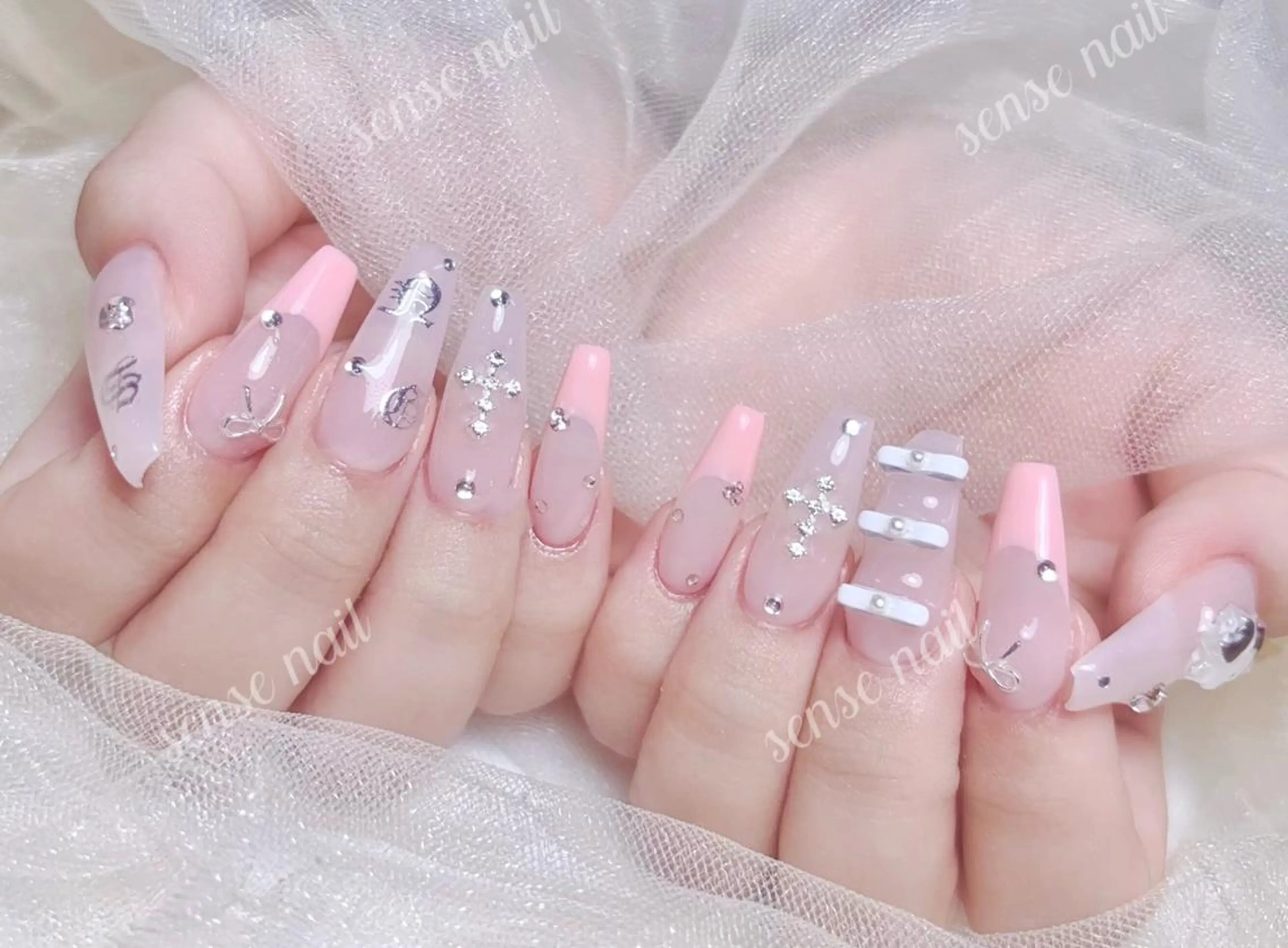 ネイル ハンドネイル ハンドケア 🎀Sense Nail渋谷店🎀のネイルデザイン