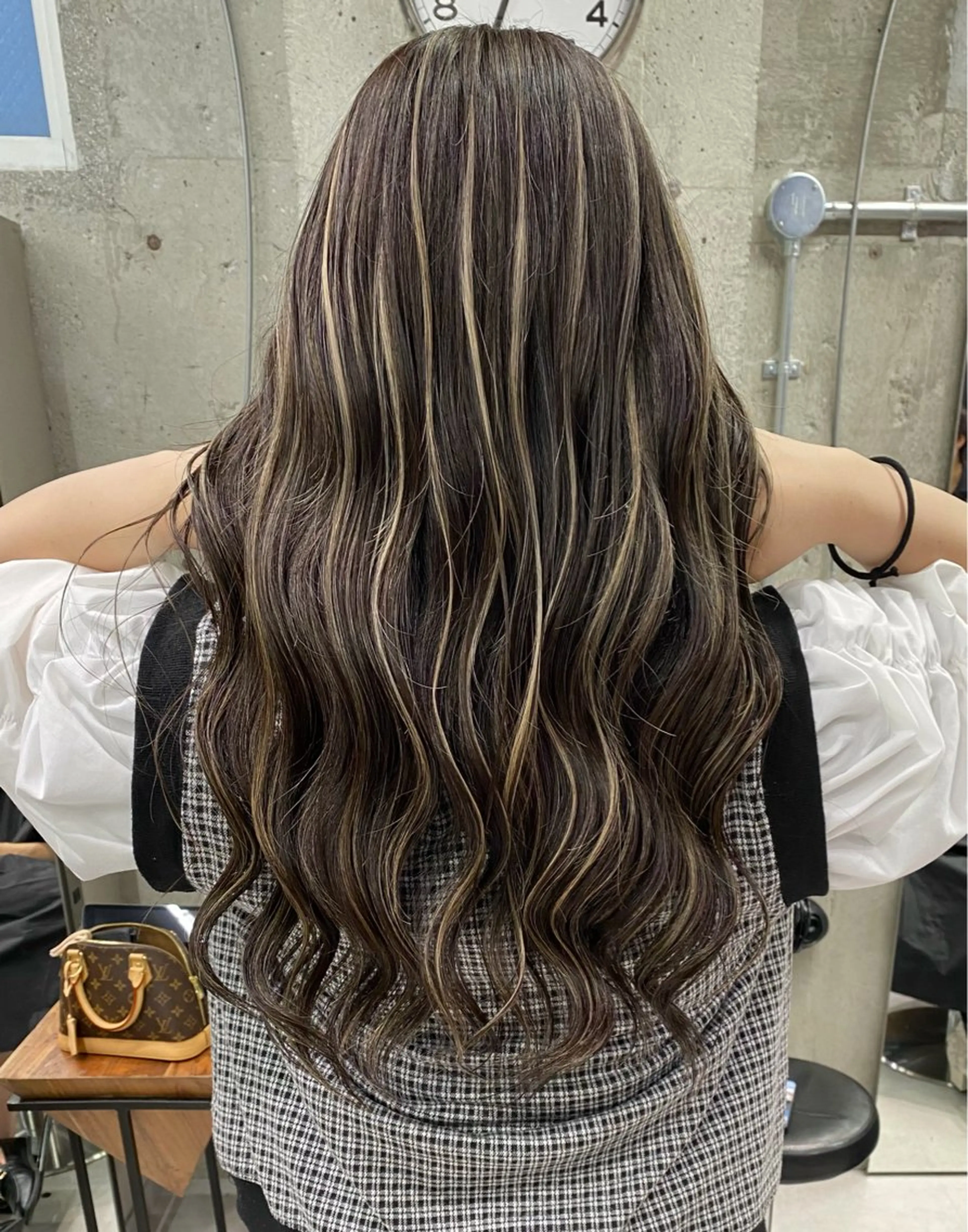 ロング ヘアカラー 🌺ハイライトカラー HINA🌺のヘアスタイル