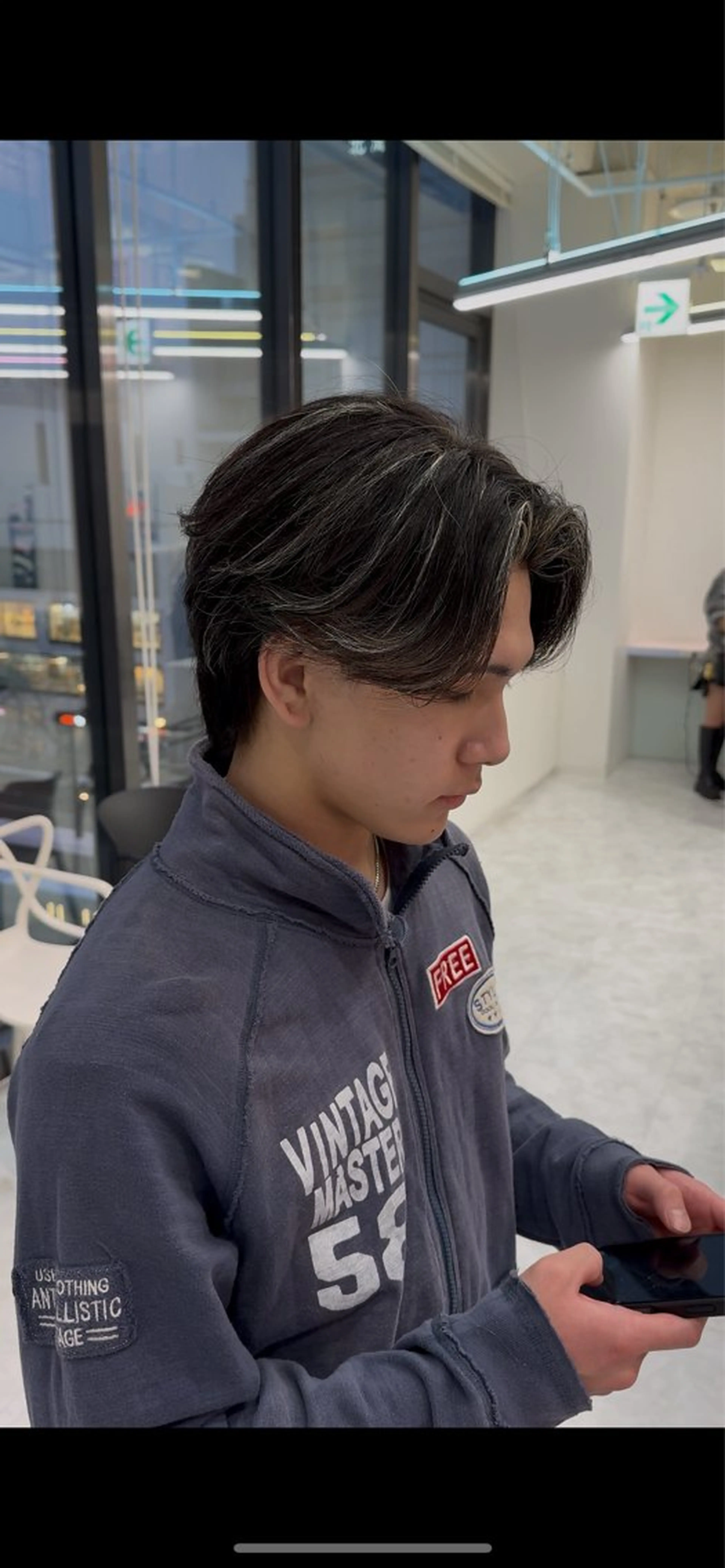 パーマ メンズ センターパート メンズハイライト メンズメッシュ マッシュ メンズパーマ 波巻き/サーフカール 🌊吉野裕稀のヘアスタイル