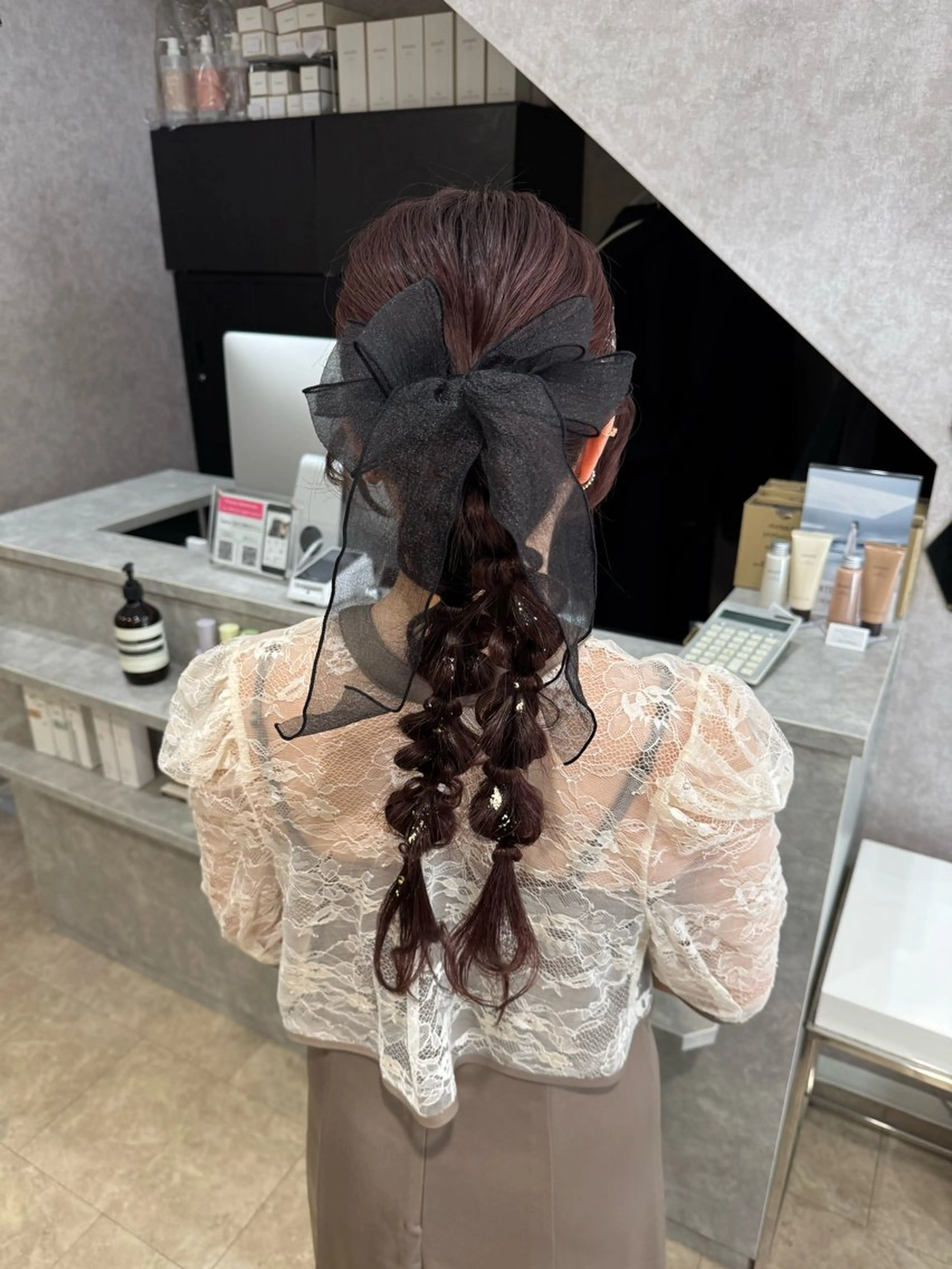 ヘアアレンジ ヘアセット Rio/ヘアセット/ ハイトーンカラーのヘアスタイル