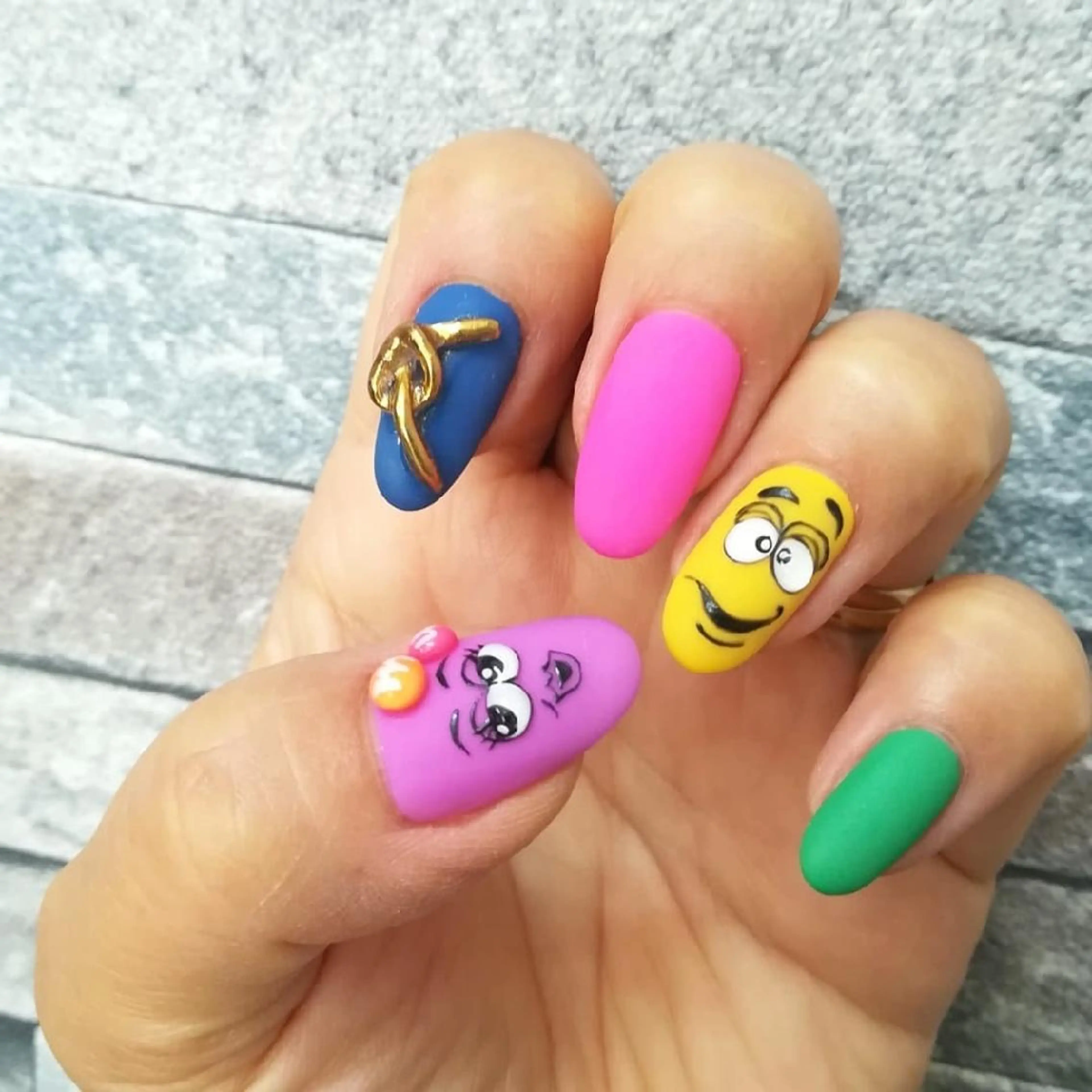 ネイル tomonail eyelistのマツエク・マツパデザイン