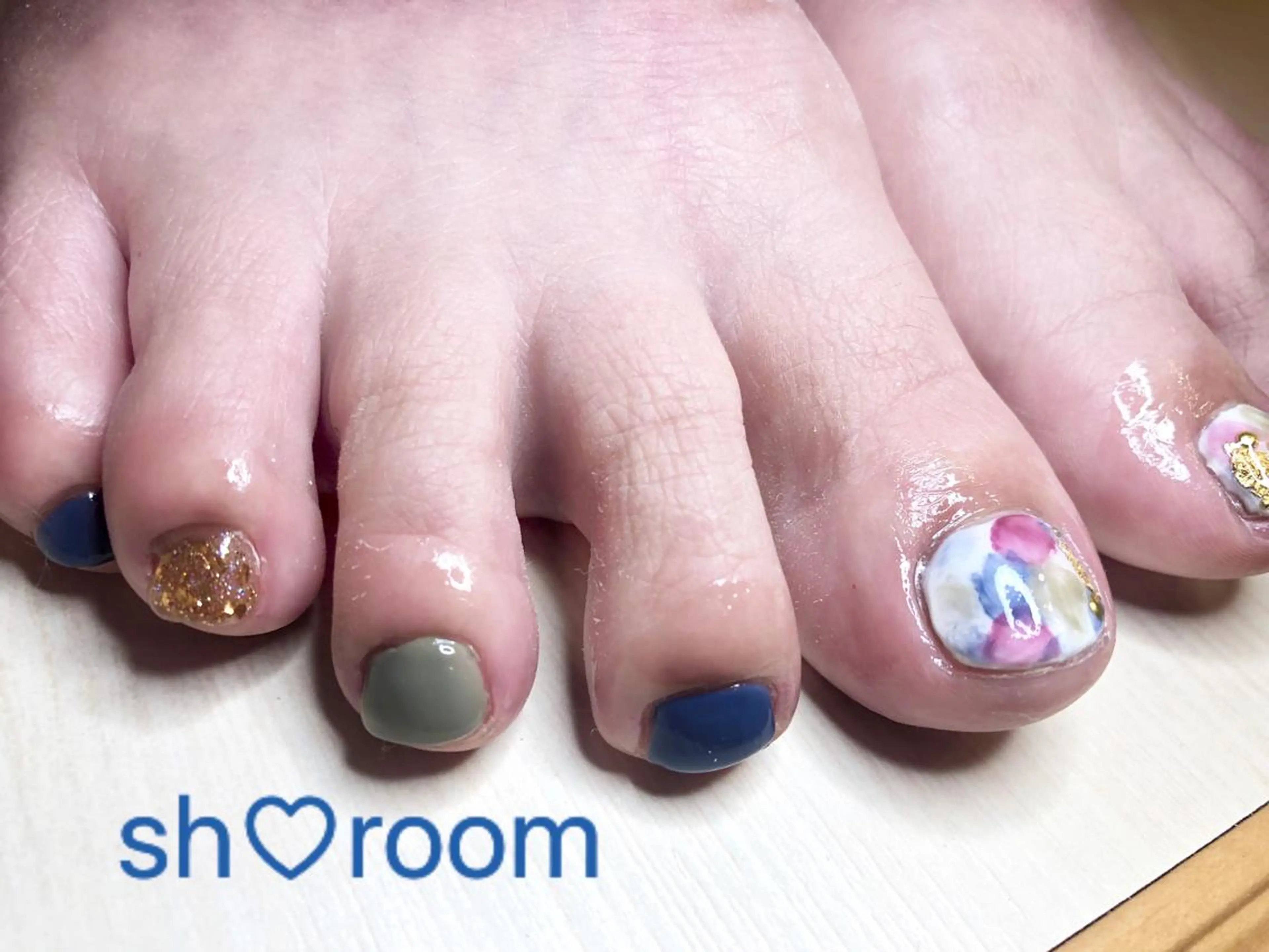 ネイル アートネイル フットネイル フレンチネイル キラキラネイル 韓国ネイル Nail salon Ruuのネイルデザイン