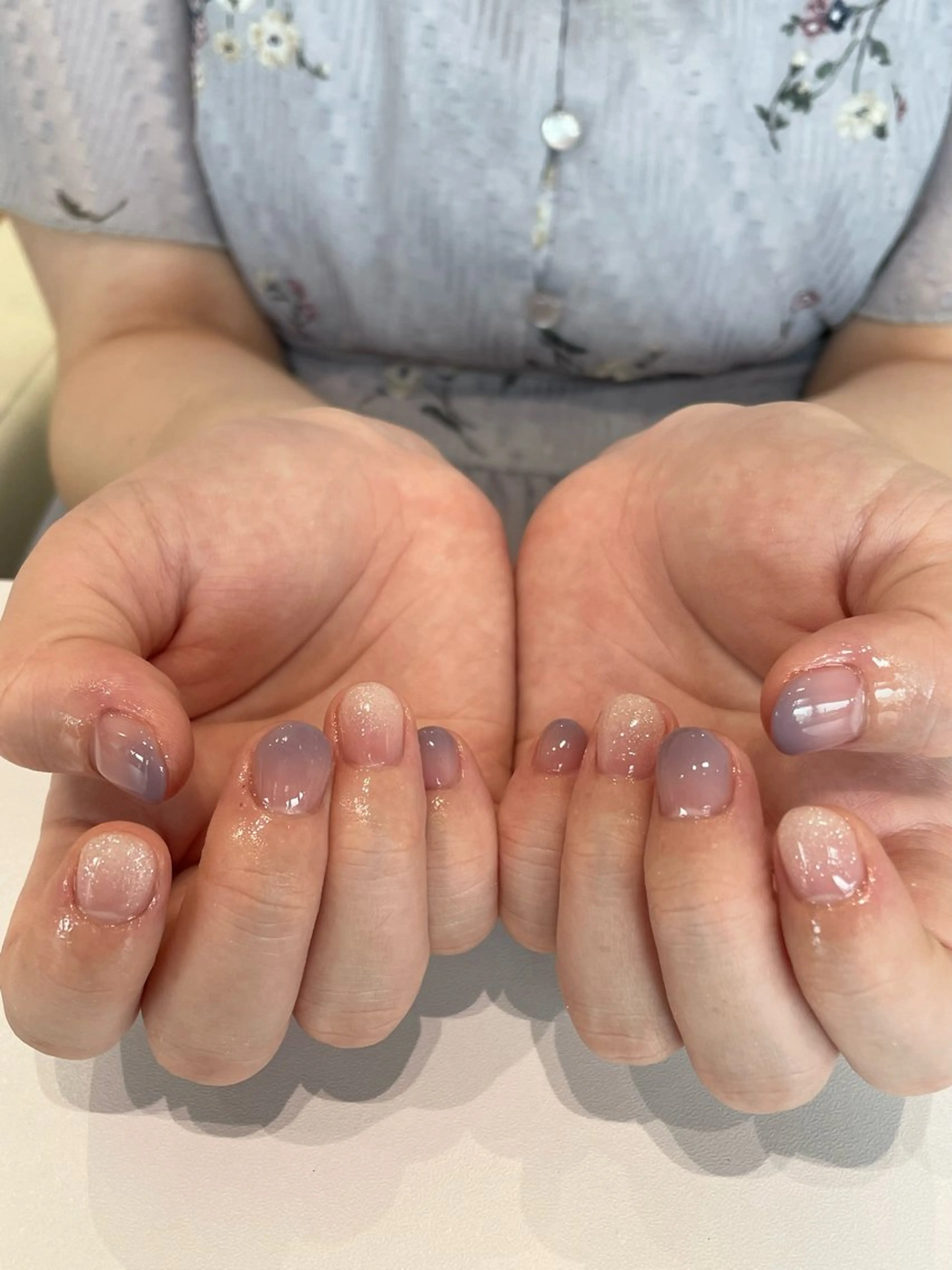 ネイル 肝付 朋佳のネイルデザイン