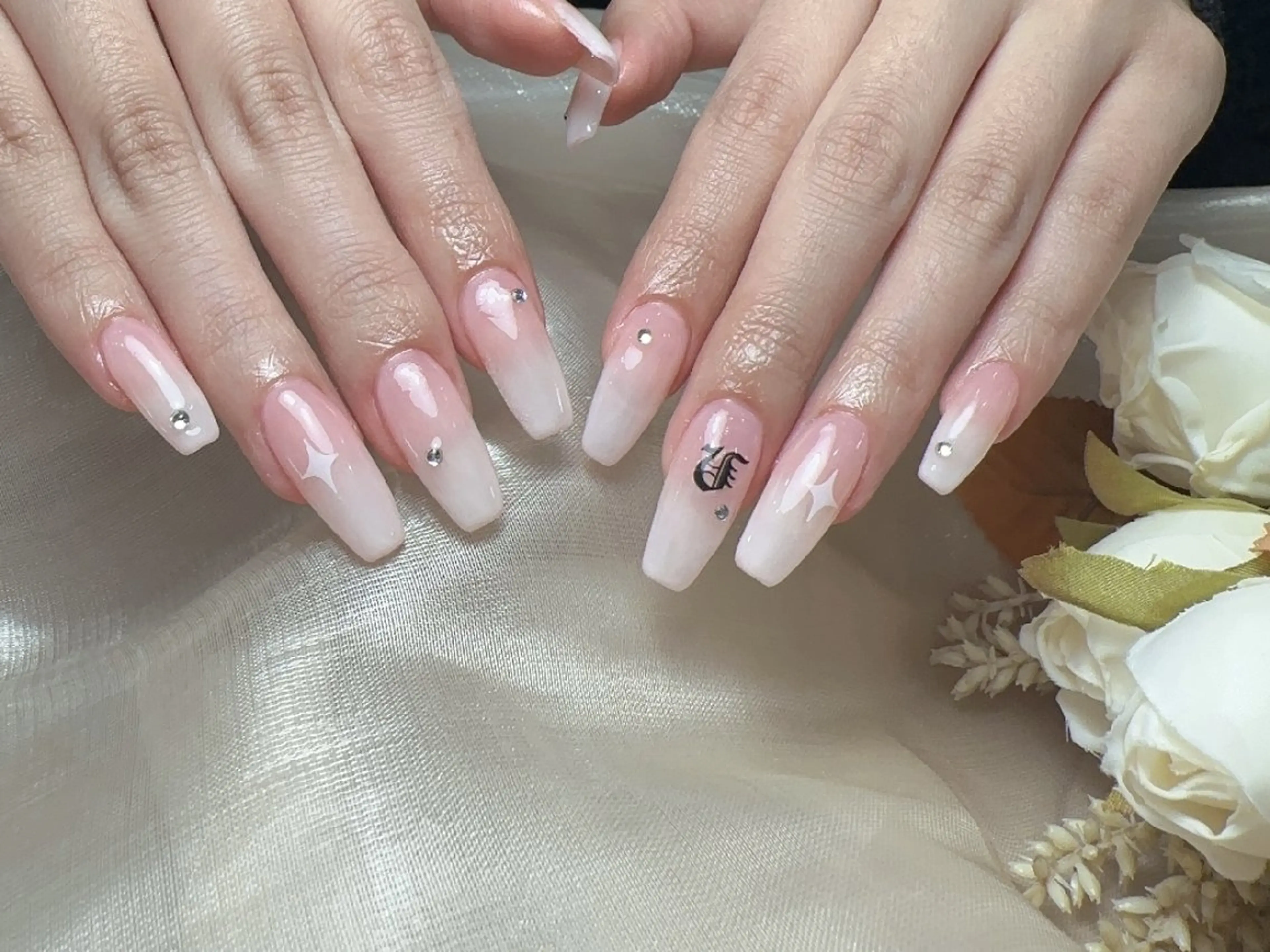 ネイル グラデーション ハンドネイル UM Nail Salonのネイルデザイン