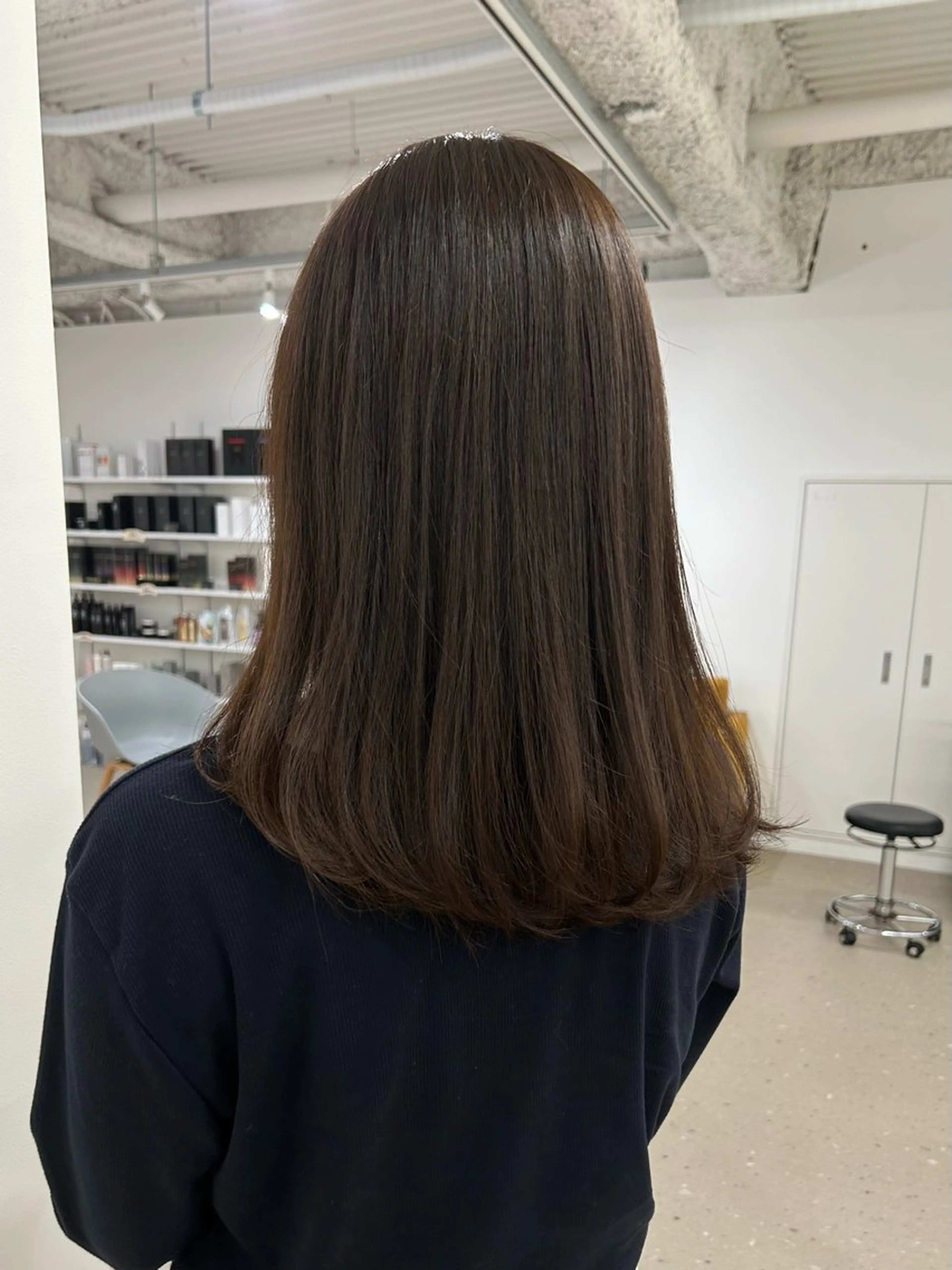 セミロング ヘアカラー 小西 瑞穂のヘアスタイル