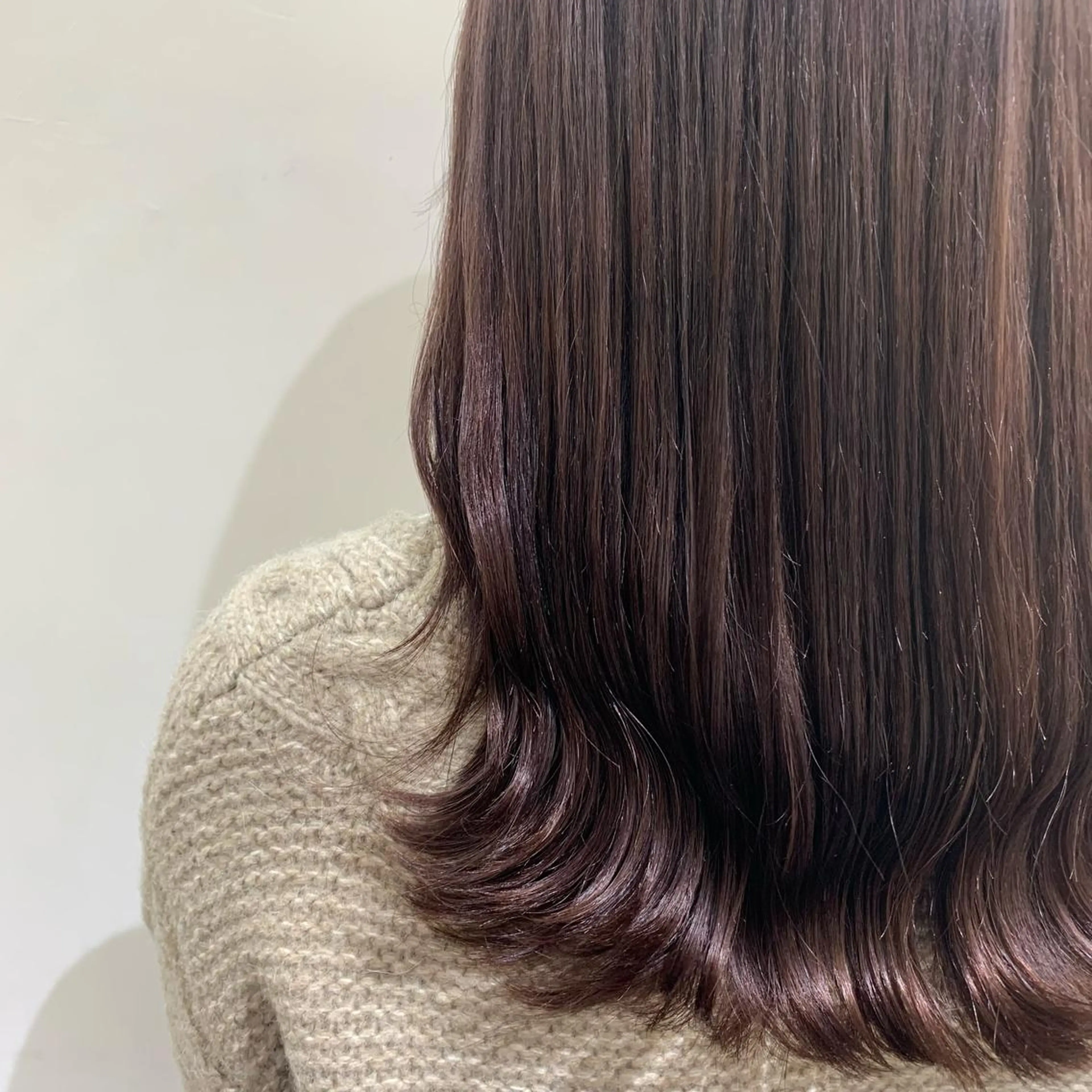 セミロング カラー GO TODAY シェアサロン 銀座Arc店所属・デジタルパーマ🫧 韓国風ヘア🫧サクラのヘアスタイル