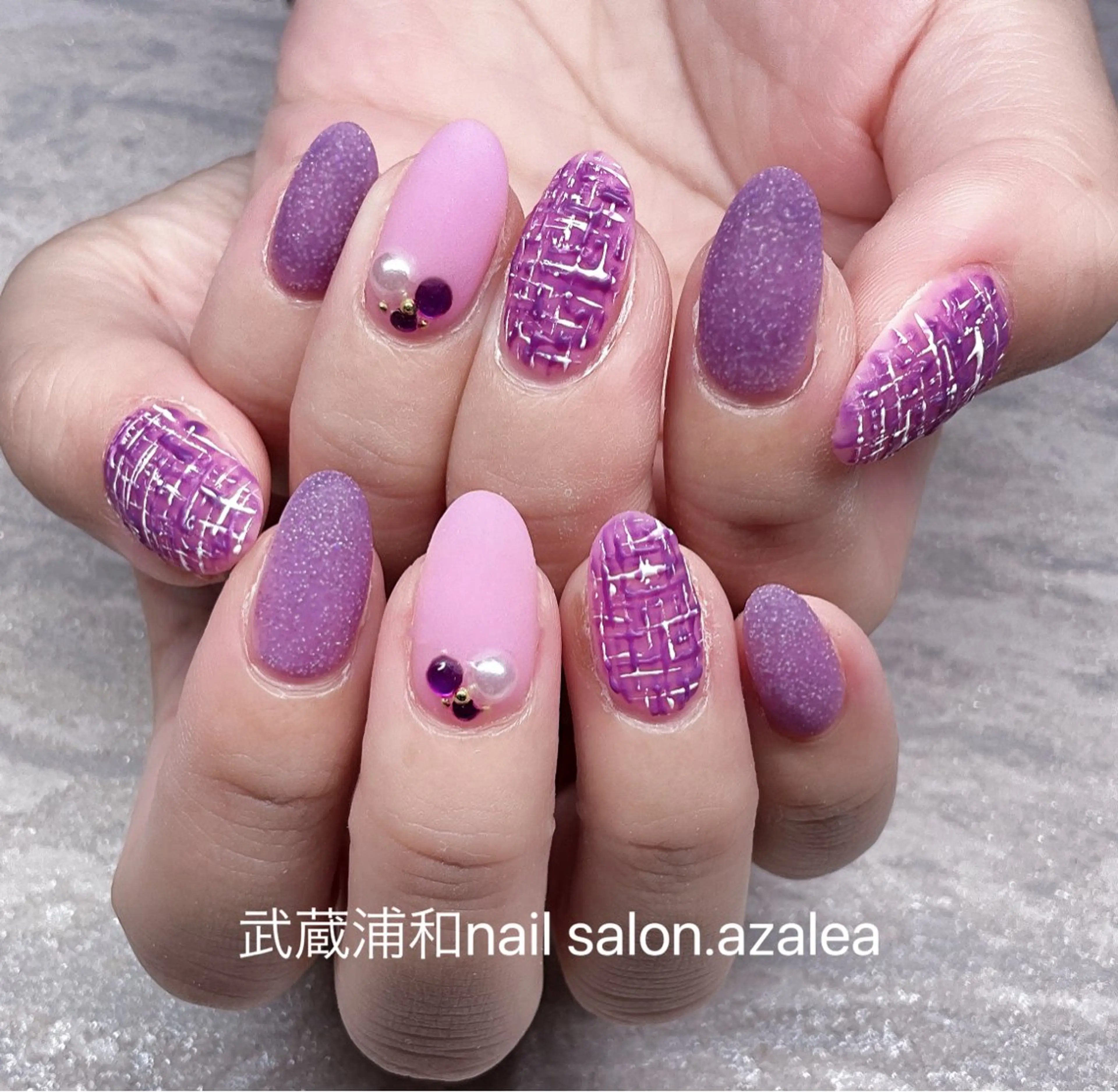 ネイル ハンドネイル R inのネイルデザイン