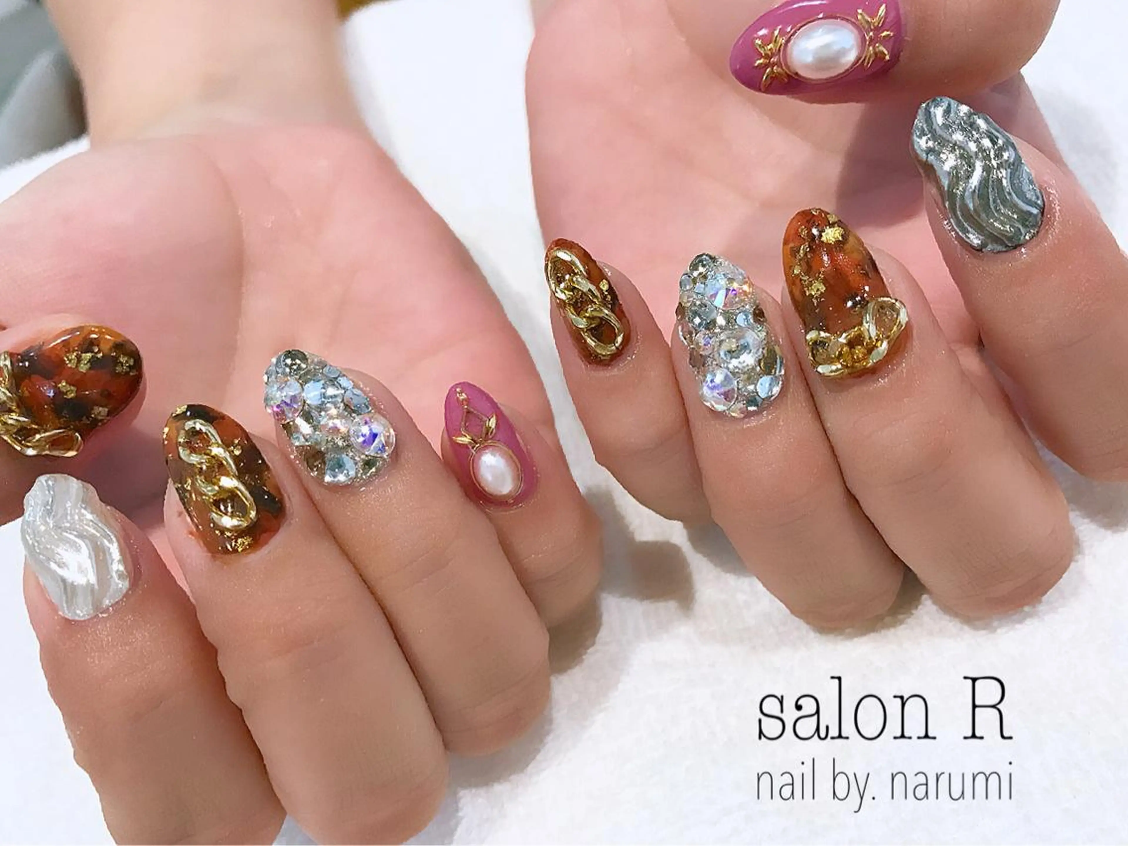 ネイル アートネイル べっ甲ネイル NARUMI HYODOのネイルデザイン