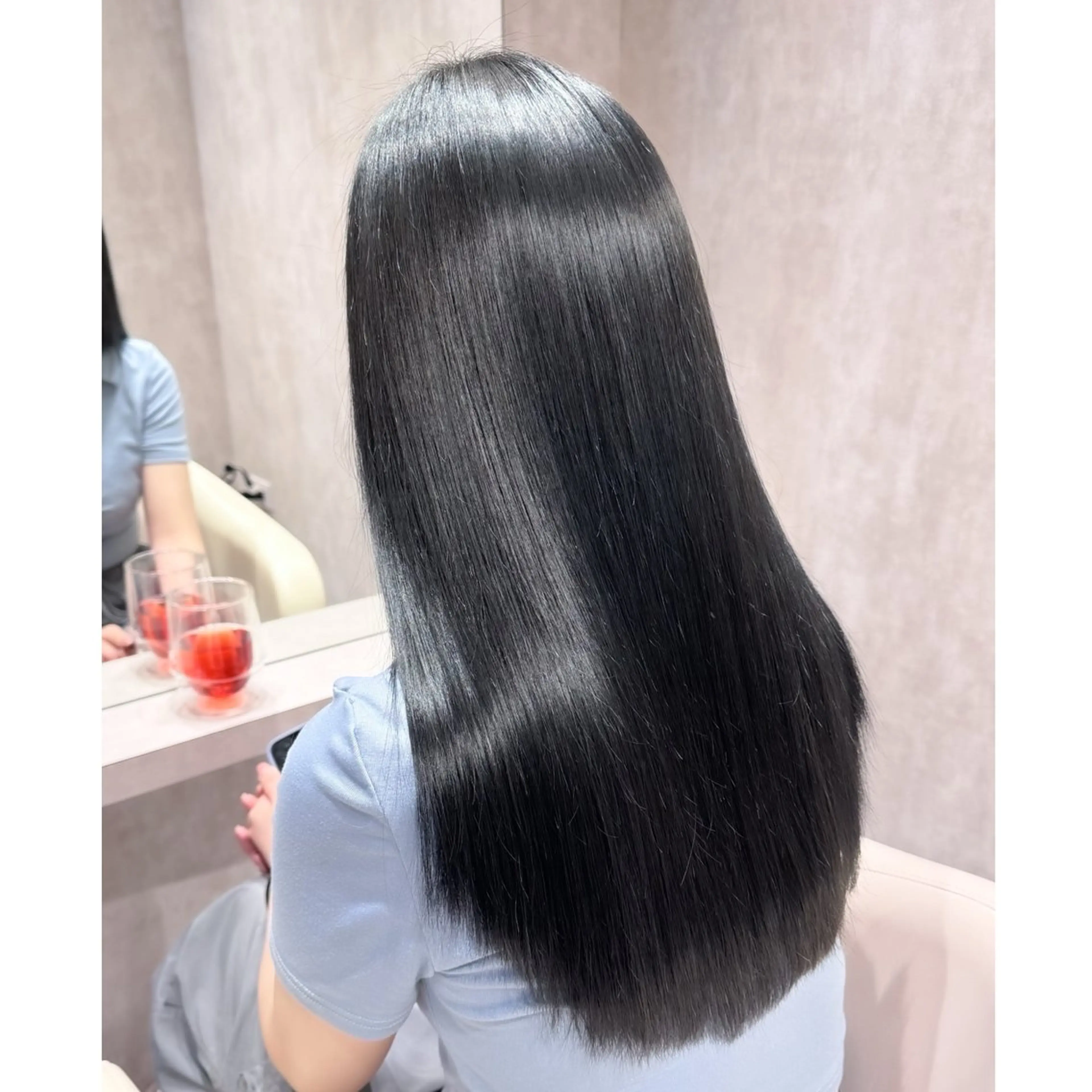 リクルートブラウンorブラックの写真