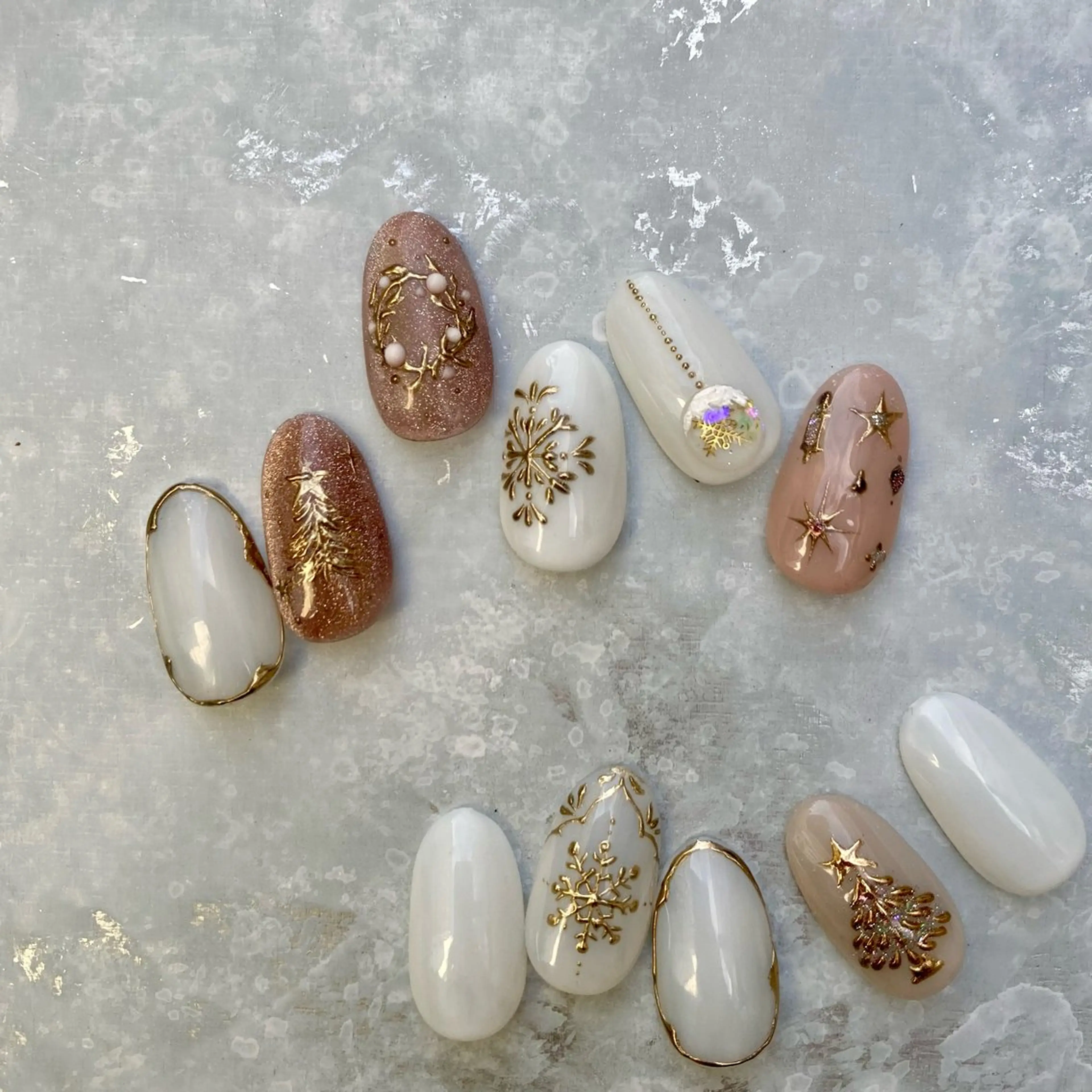 ネイル 冬ネイル クリスマス ハンドネイル かおる KAORUのネイルデザイン