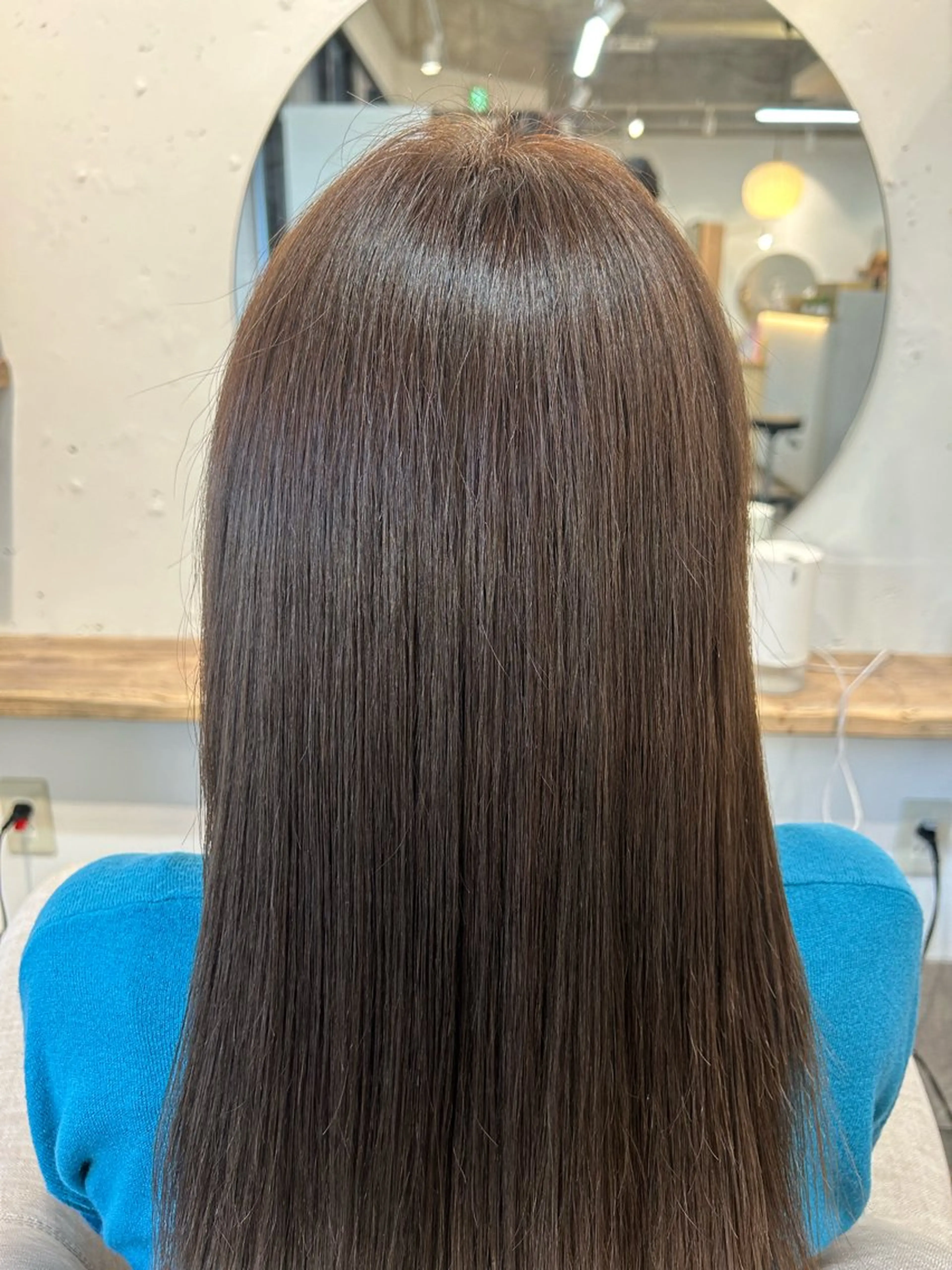 カラー ブラウンカラー Shino シノのヘアスタイル
