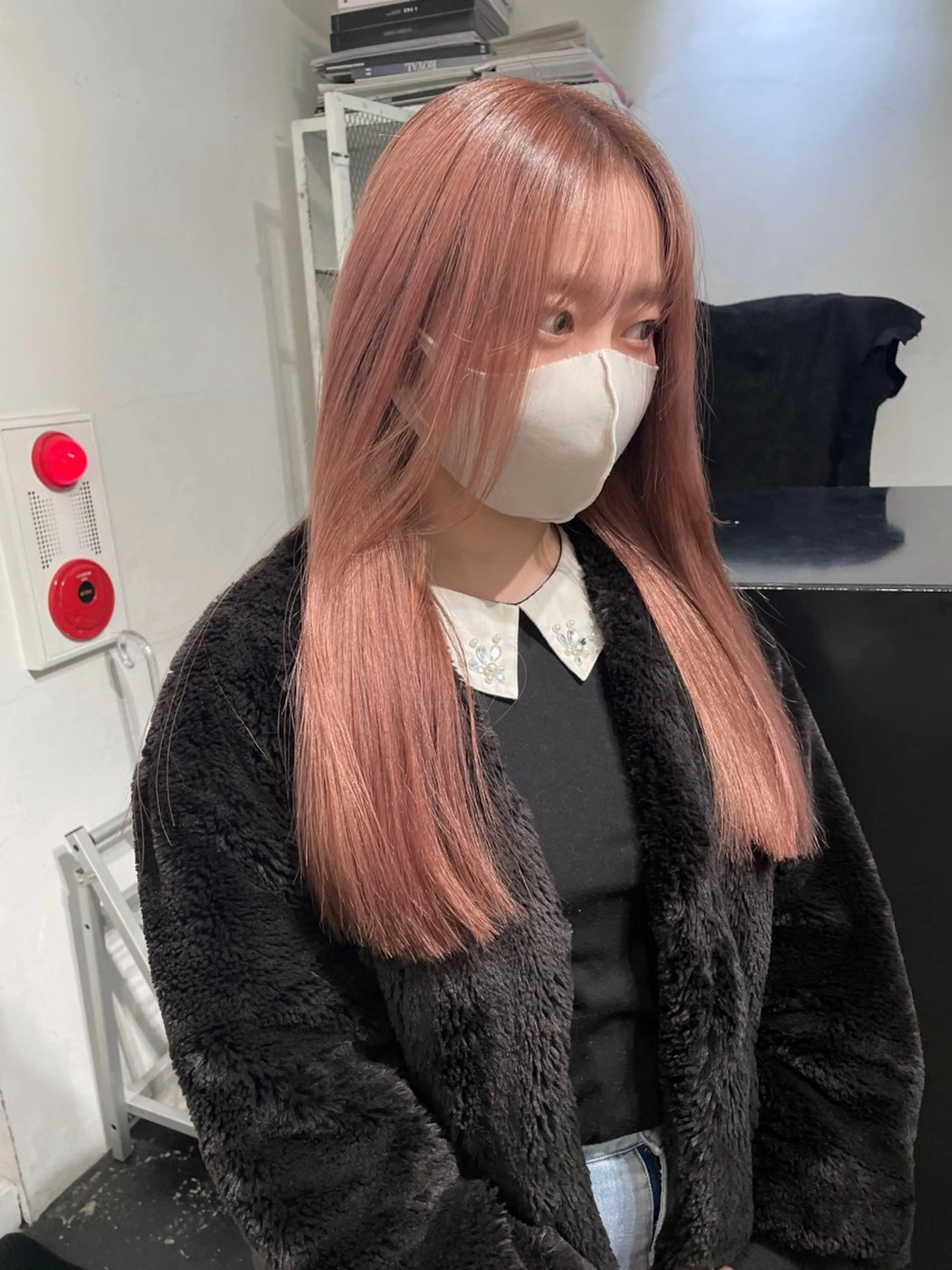 ロング カラー ヘアアレンジ ベージュカラー ブリーチ ピンクカラー ピンクベージュ カット トリートメント 艶ハイトーン/ヘア アレンジAYAKAのヘアスタイル