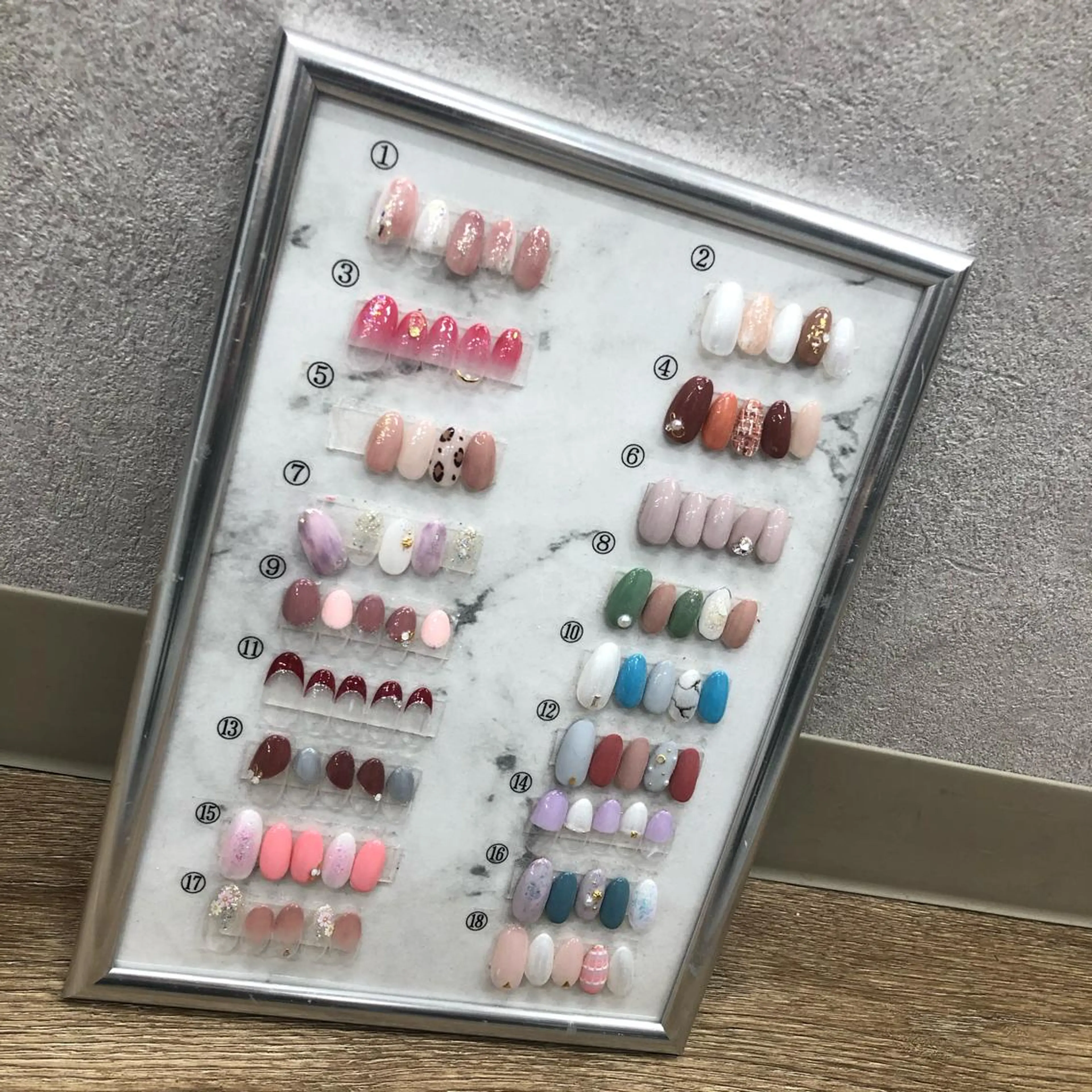 ネイル 永瀬 桃香のネイルデザイン