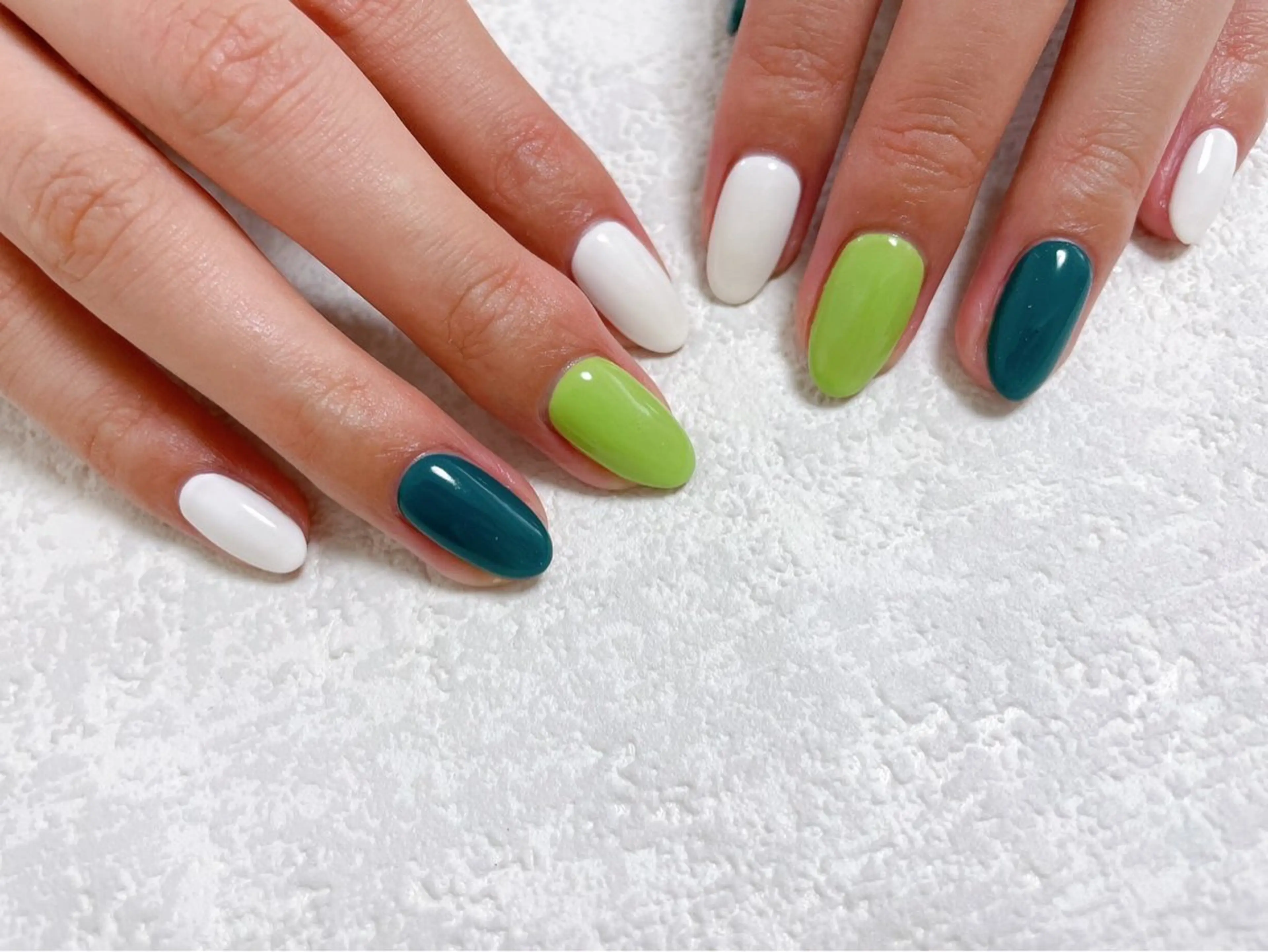 ネイル オーロラネイル フットネイル フレンチネイル ジェルネイル 韓国ネイル kikinail 溝の口のネイルデザイン