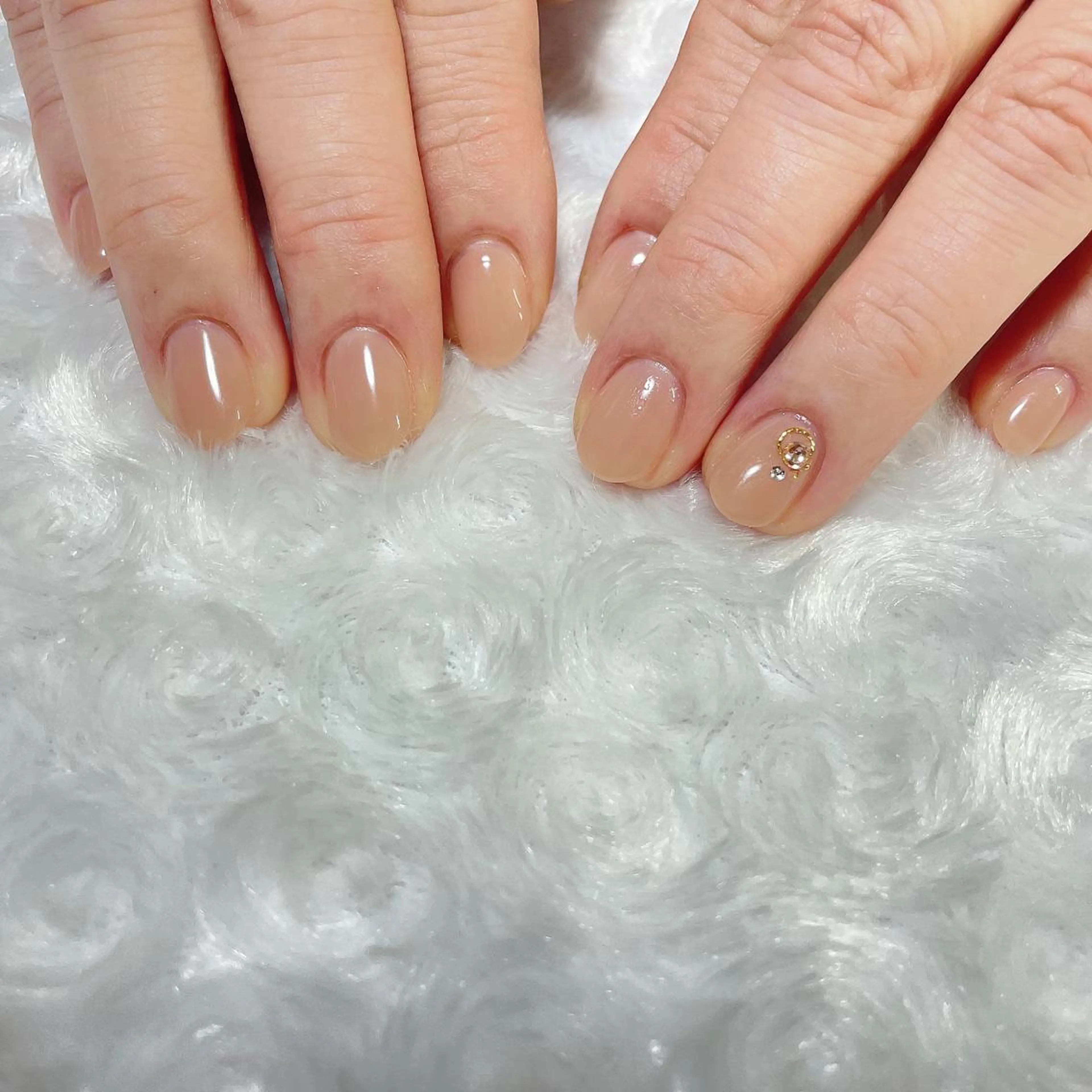 ネイル ワンカラーネイル ストーンネイル ハンドネイル K's nail kotoeのネイルデザイン