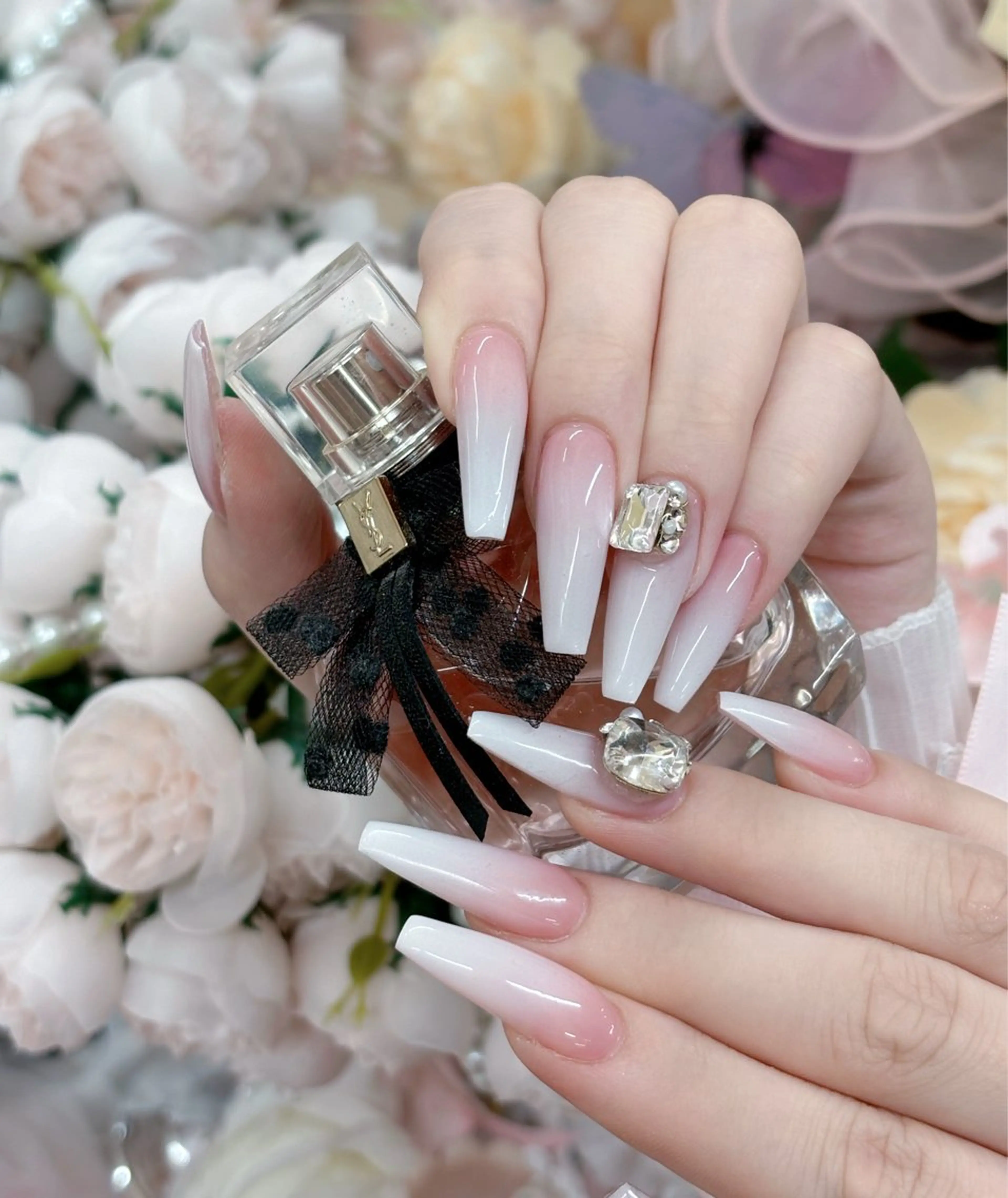 ネイル ハンドネイル yin nailのネイルデザイン