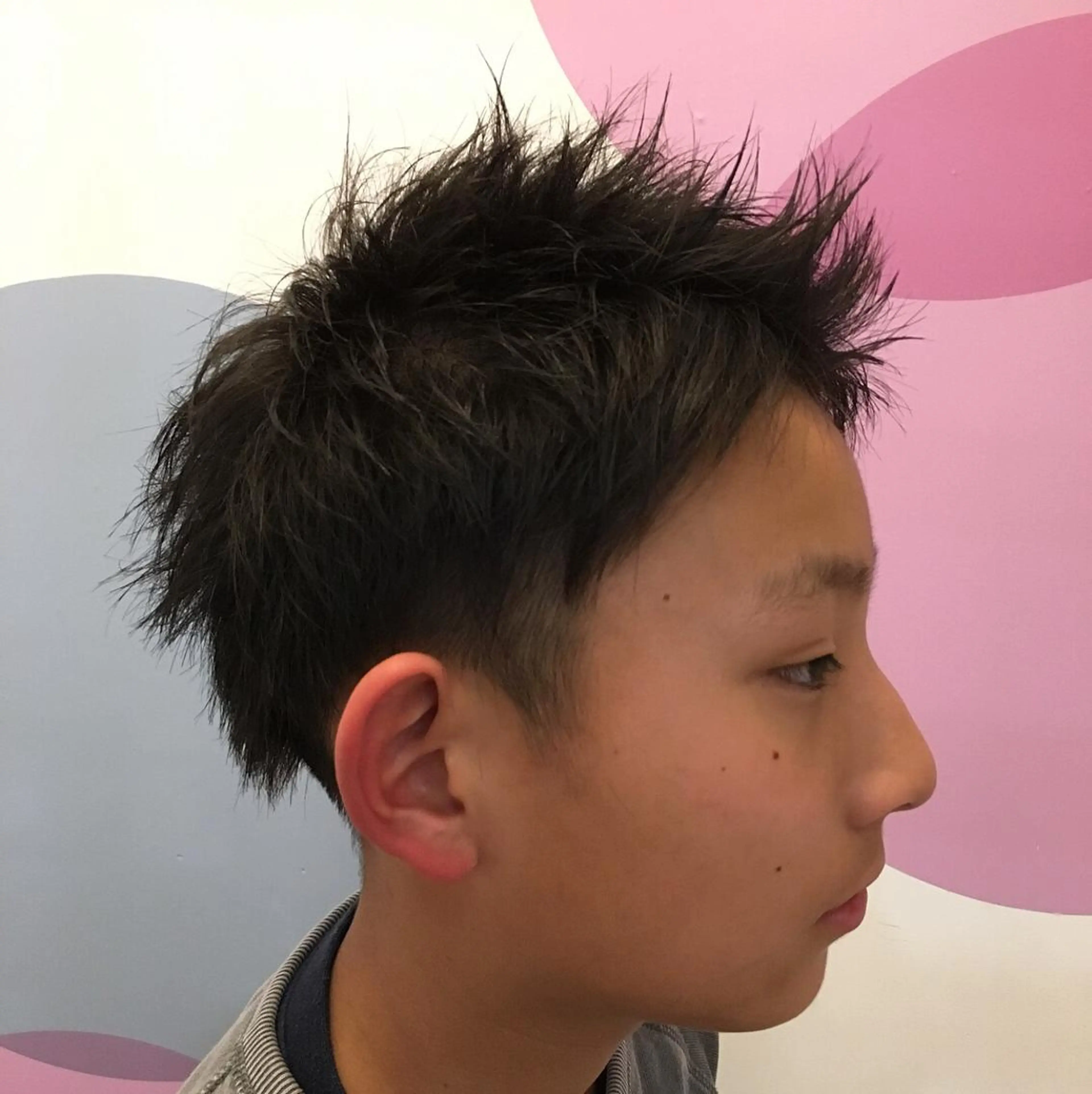 ショート メンズ キッズ ショートヘア 髪質改善× 白髪ぼかし溝江のヘアスタイル