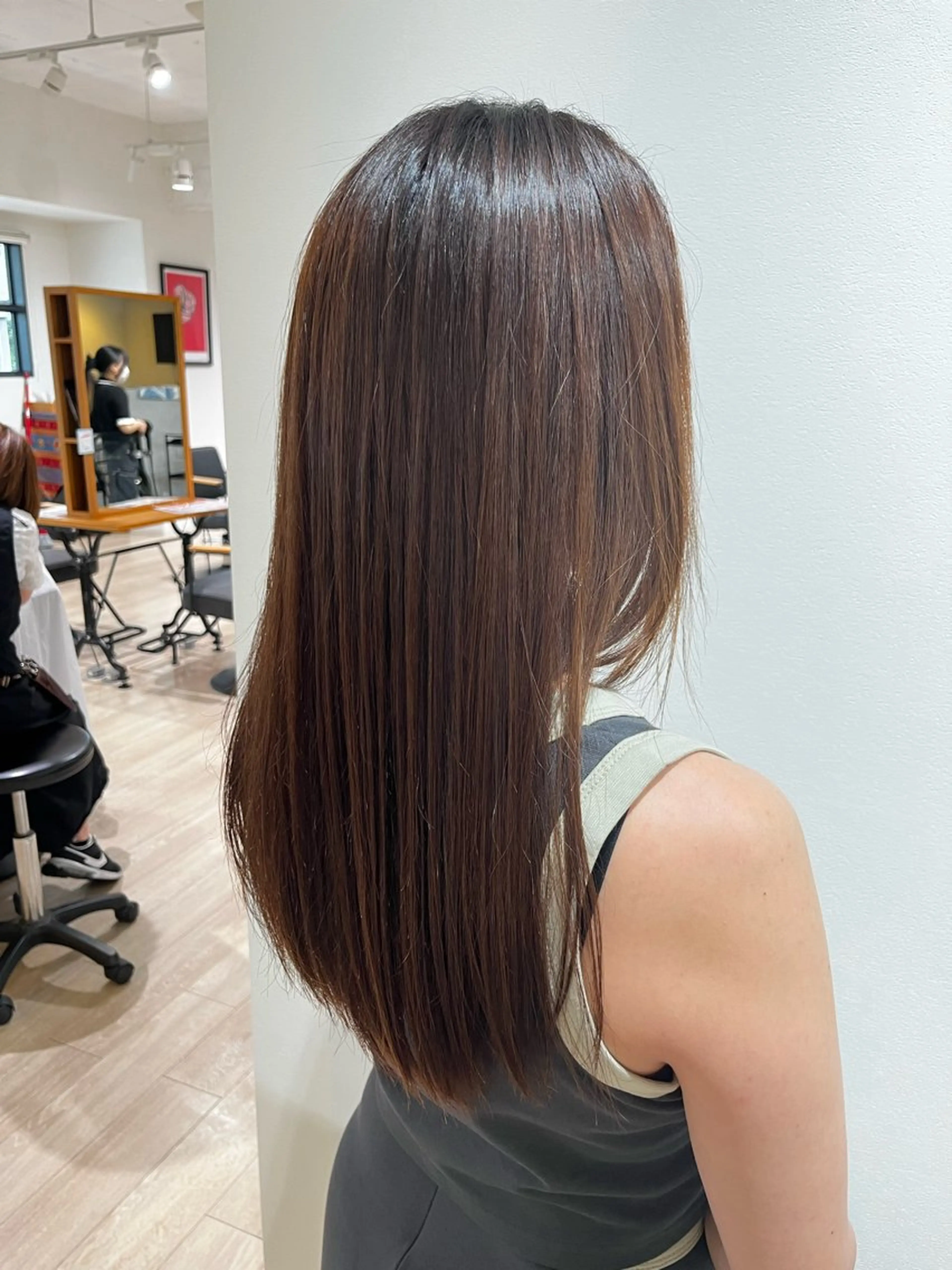 ロング 酸性ストレート 縮毛矯正 ケアブリーチ、パーマ 田中千隼のヘアスタイル