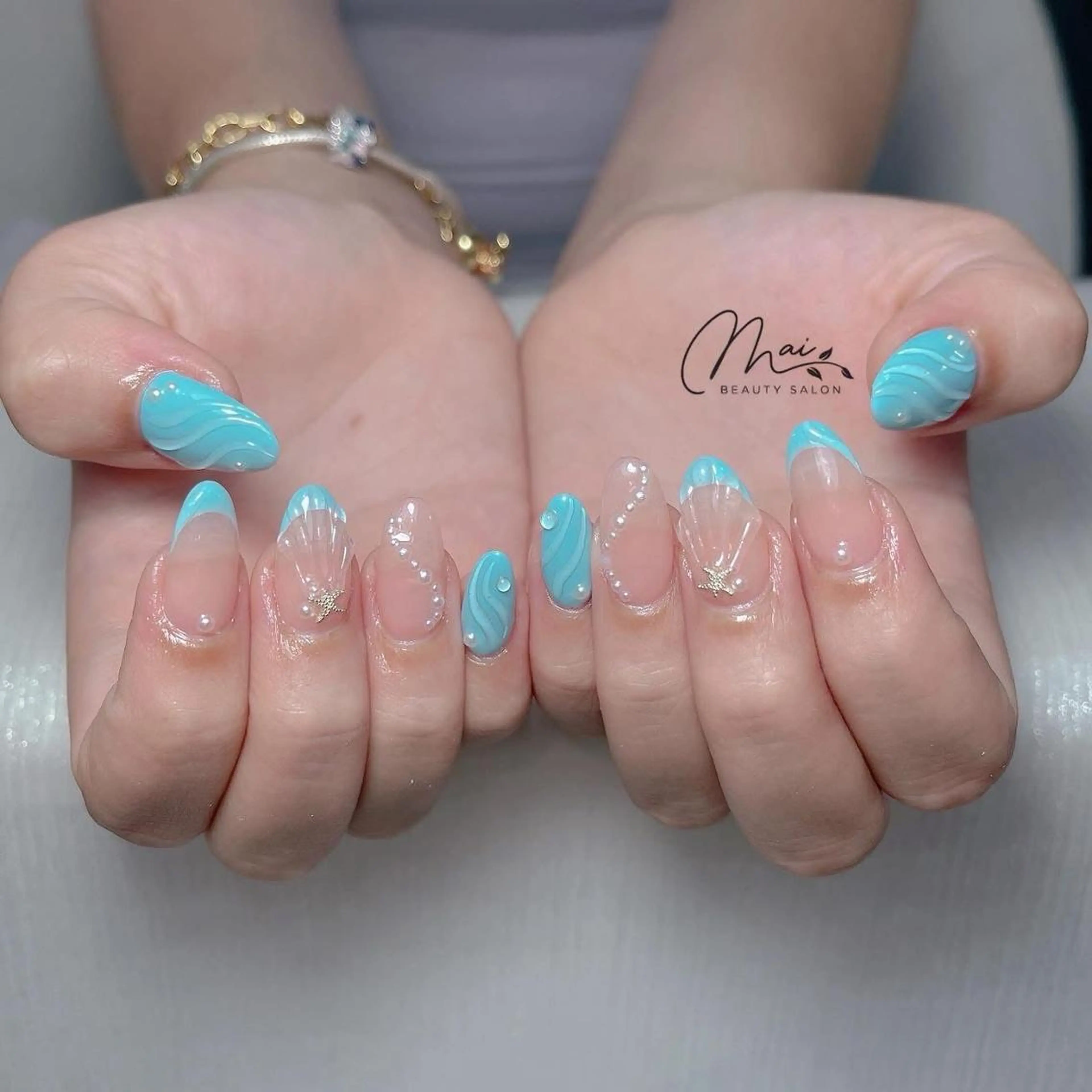 ネイル オーロラネイル チークネイル 長さ出し フラッシュネイル フットネイル MaiBeauty dodoのネイルデザイン