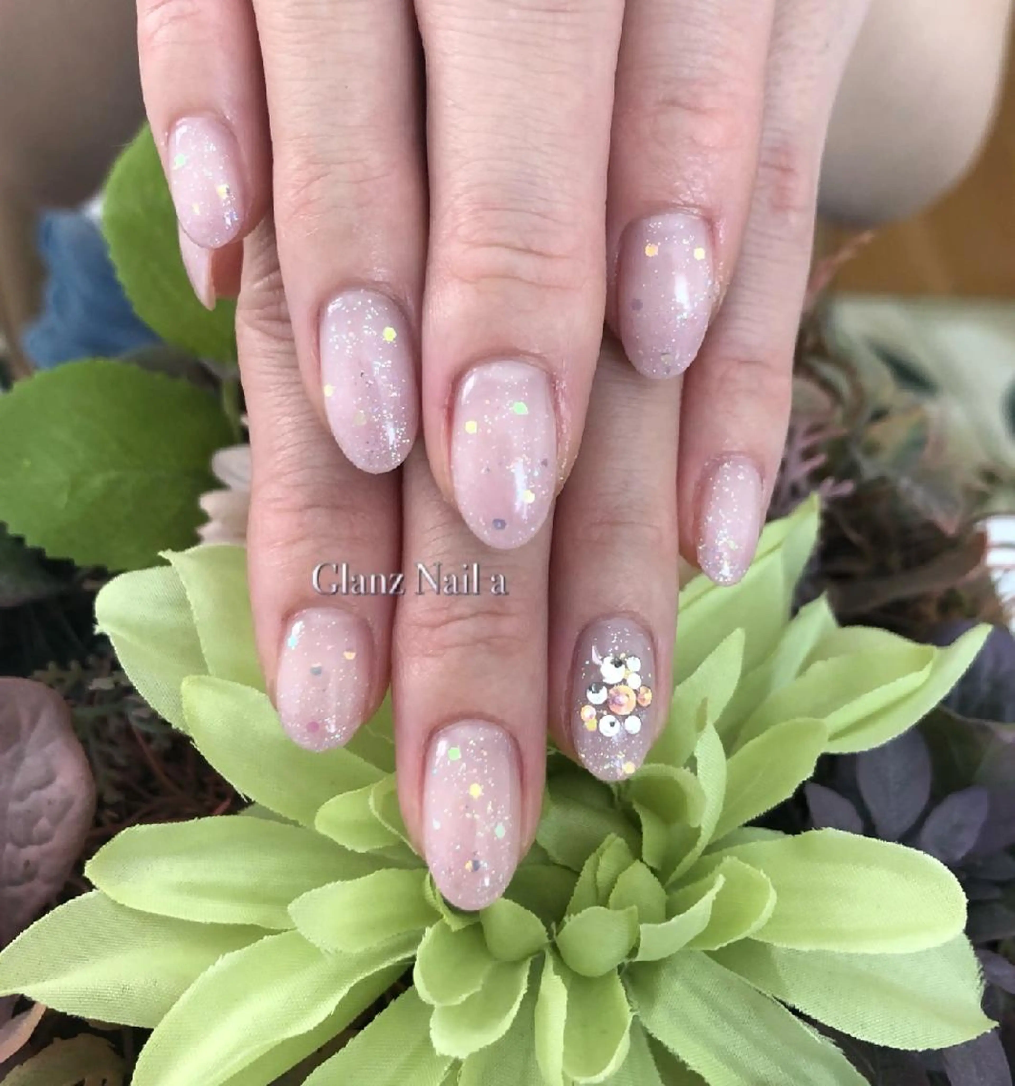 ネイル ラメ(グリッター) Glanz  Nail aのネイルデザイン