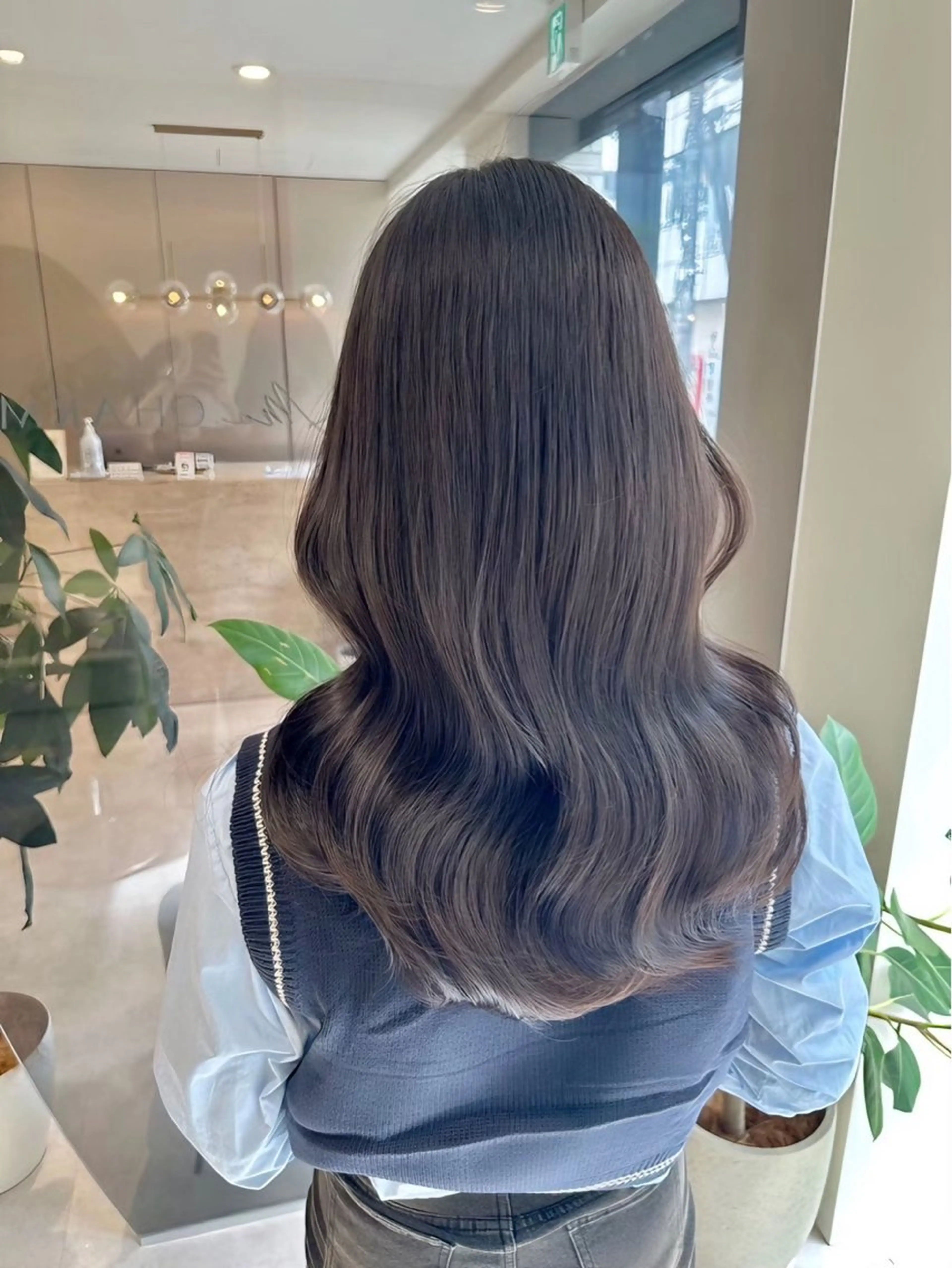 ロング カラー 似合わせカット 小顔カット 縮毛矯正 カット ヘアカラー 1日1名様限定 予約可能のヘアスタイル