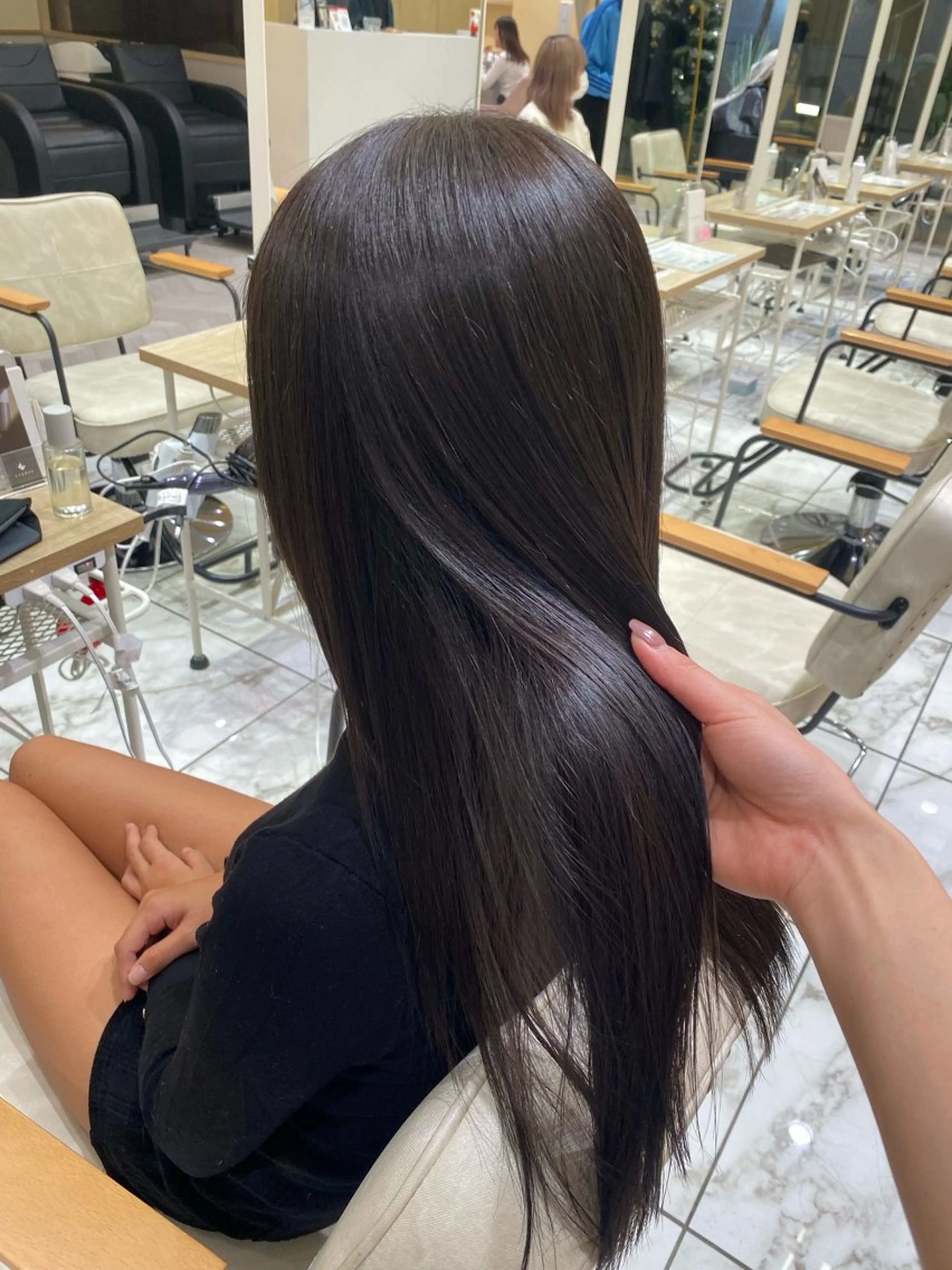 ロング カラー カット ヘアカラー トリートメント hina☺︎ 髪質改善/ストレートのヘアスタイル